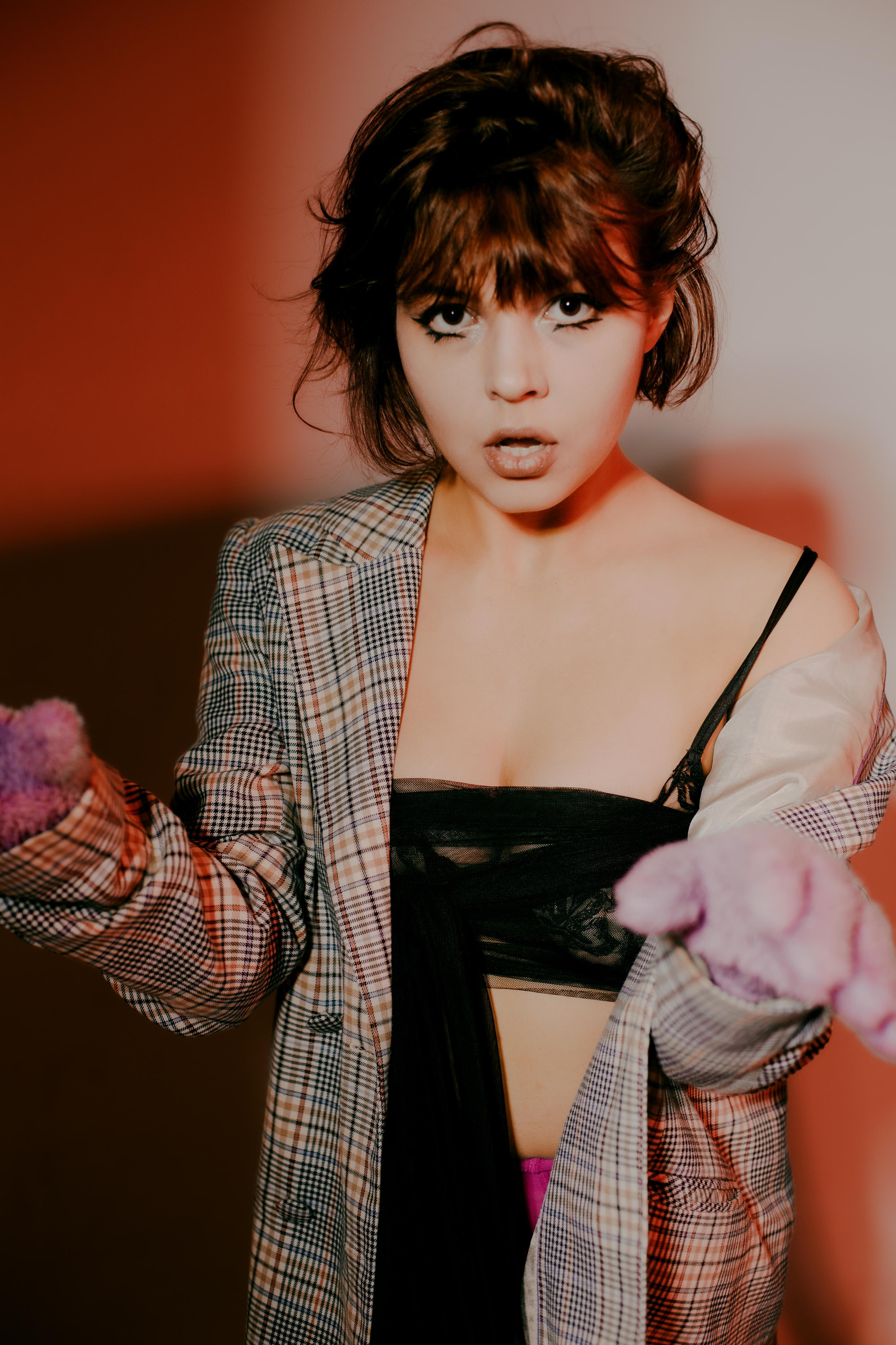 Студийный цветной свет: Вика. Креатор Ольга Яш