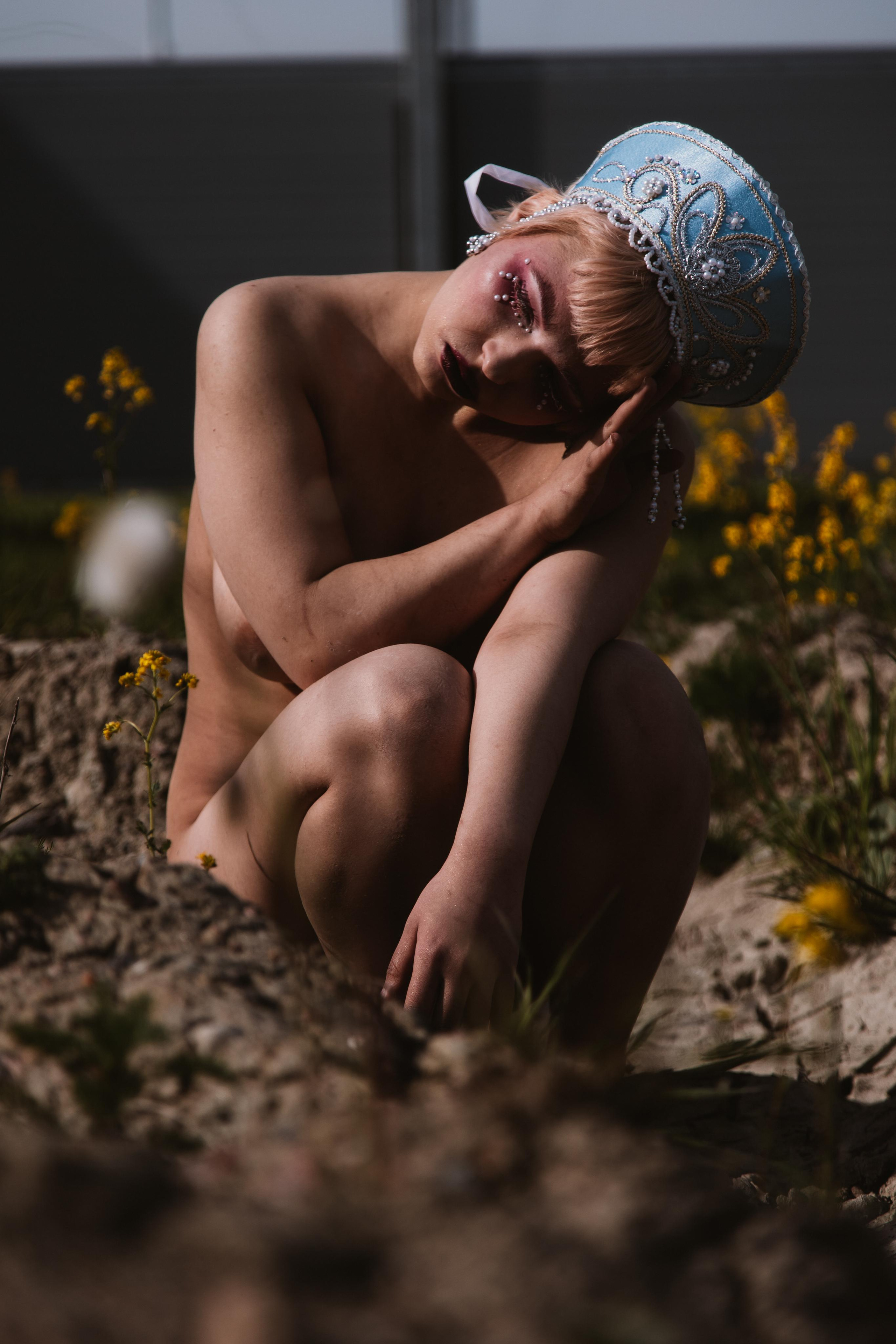 Кокошник в болоте. Креатор Ольга Яш