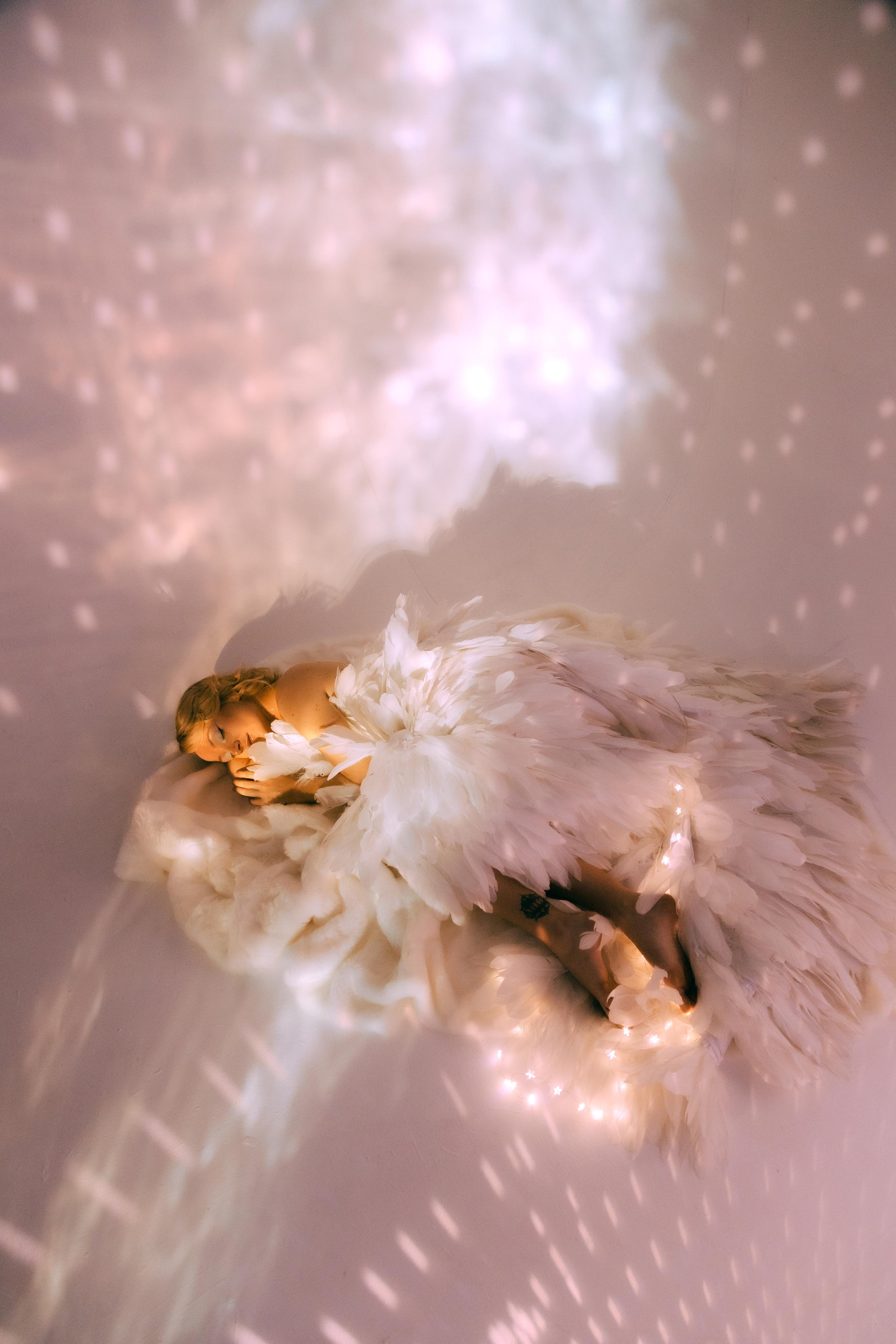 Сингл Юлии Чай. Креатор Ольга Яш