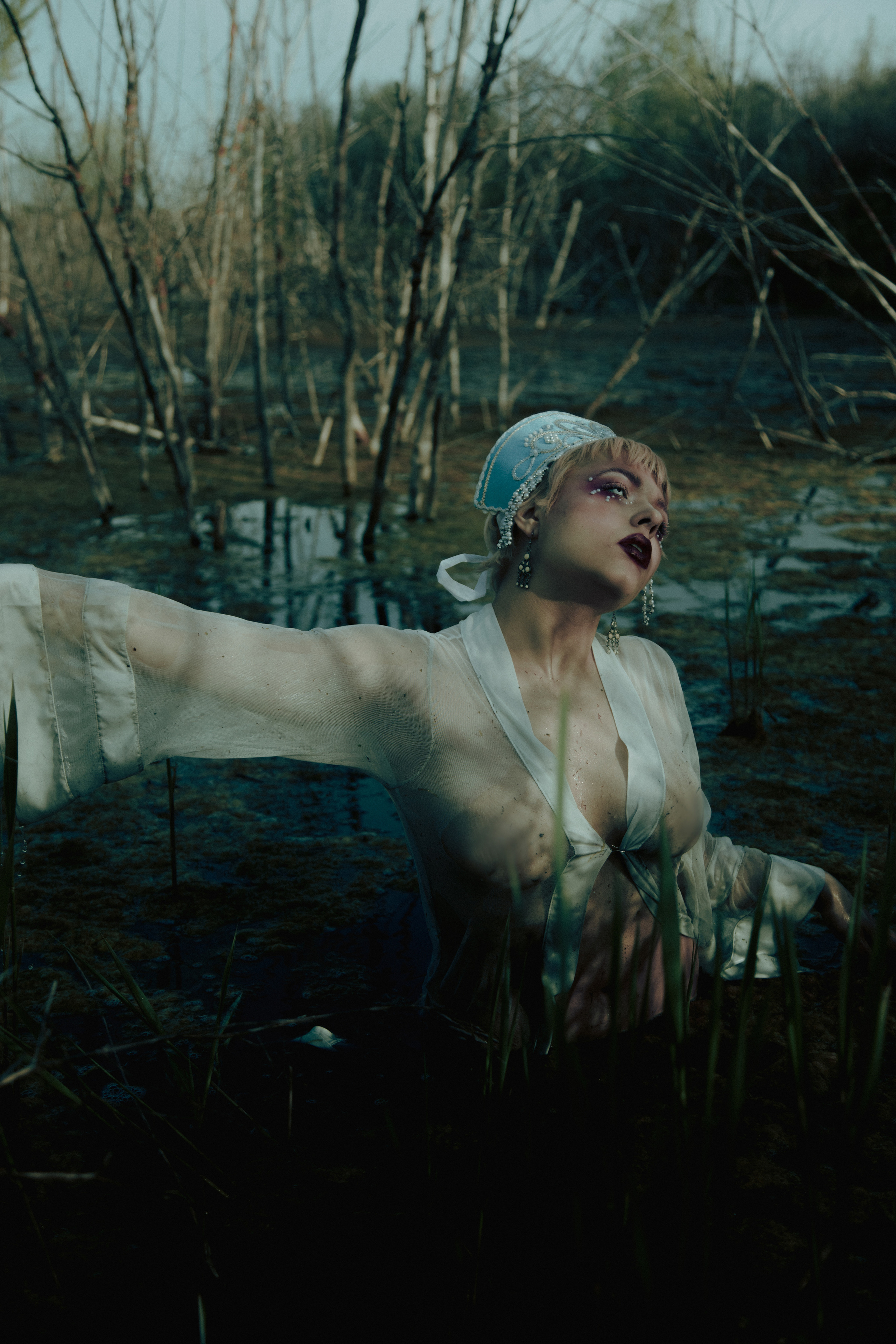 Кокошник в болоте. Креатор Ольга Яш