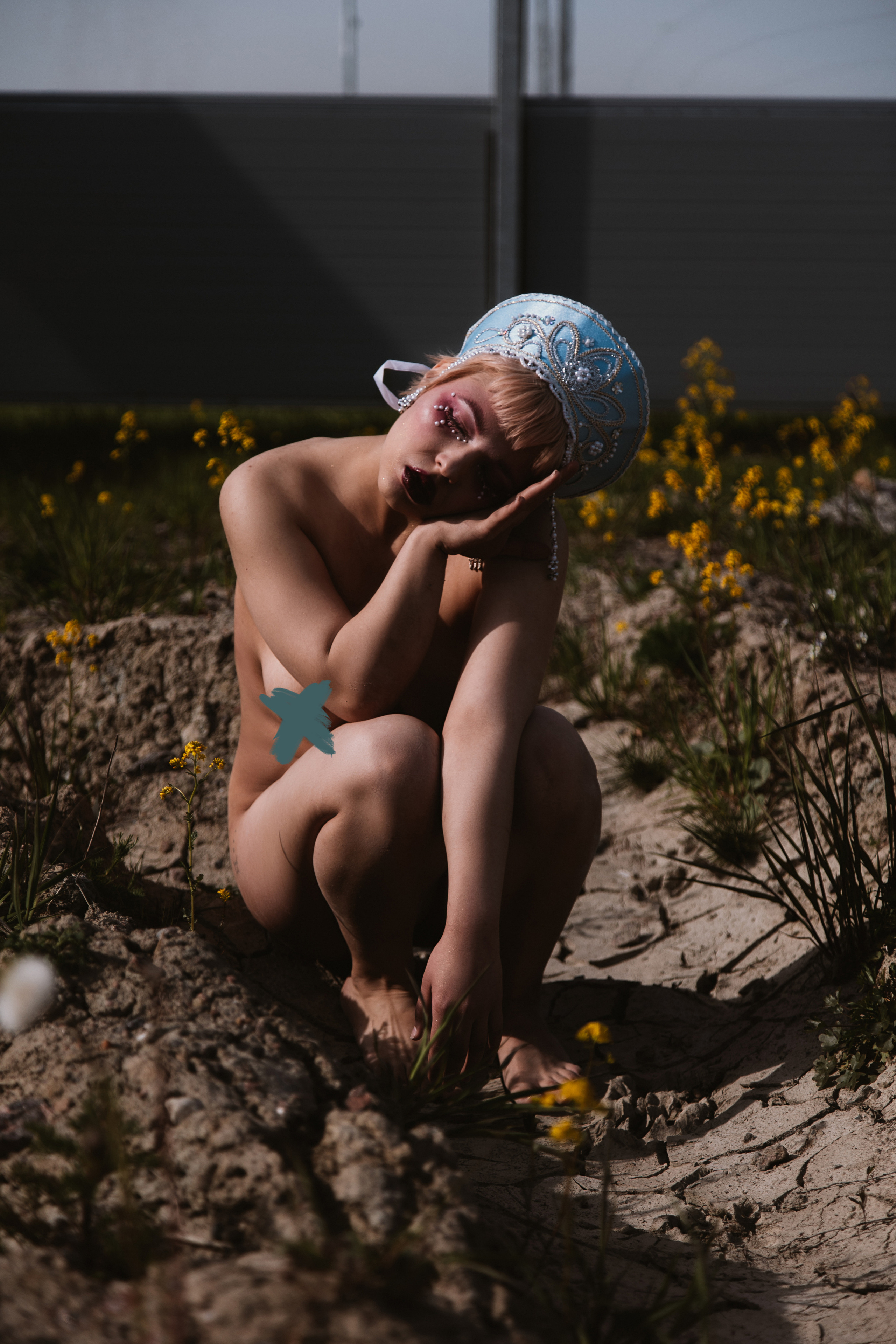 Кокошник в болоте. Креатор Ольга Яш