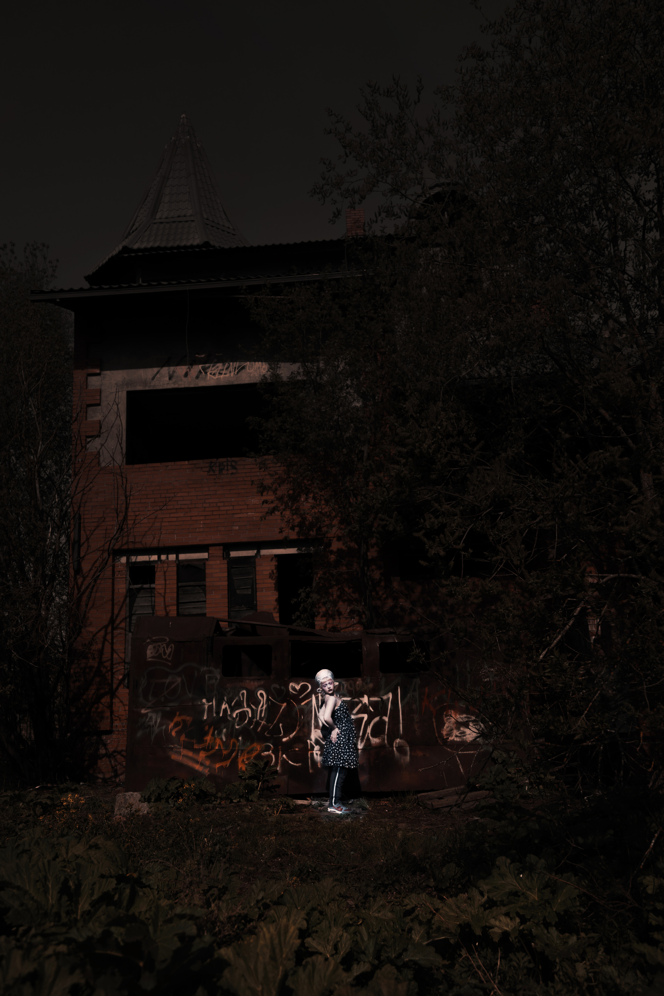 Кокошник в болоте. Креатор Ольга Яш