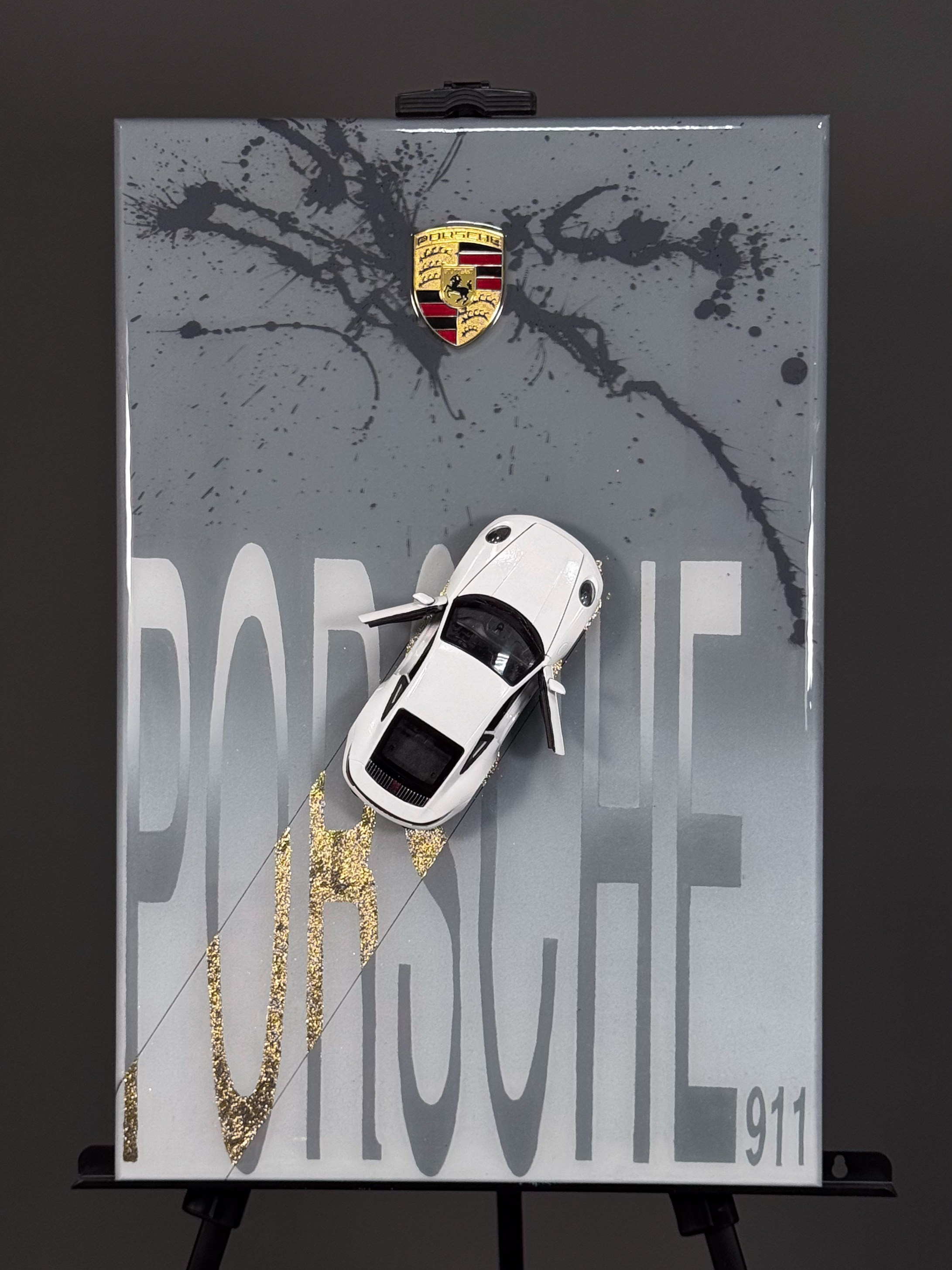 Картины с машиной. Художественная мастерская ANIG Studio