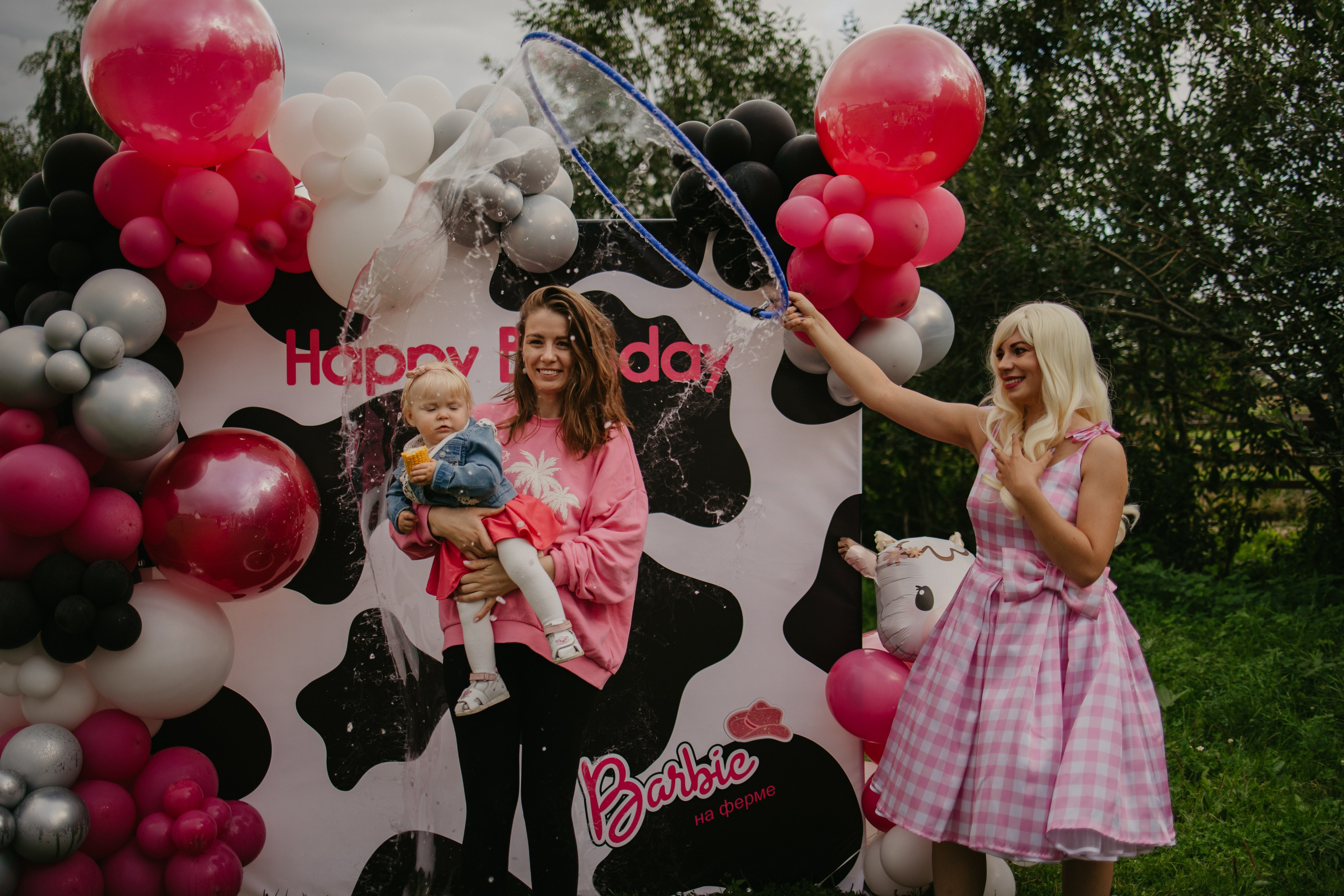 Лера 2 годика. Репортажный и портретный фотограф в Санктпетербурге. Видиосъемка мероприятий в Санкт-Петербурге