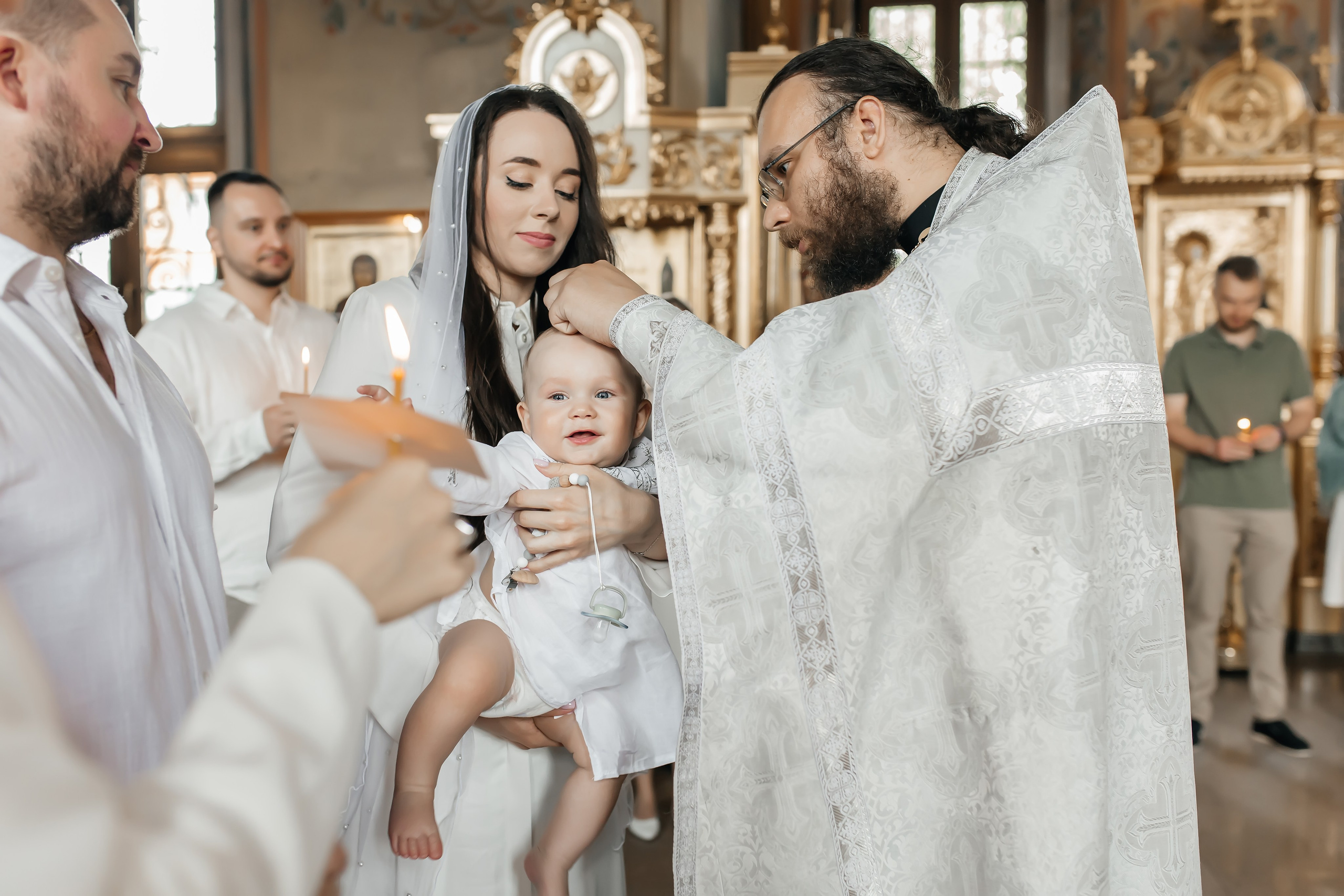 Крещение Артемия в Храме Николая Чудотворца в Ангелово. Фотограф на крещение и венчание Москва  Надежда Баланина