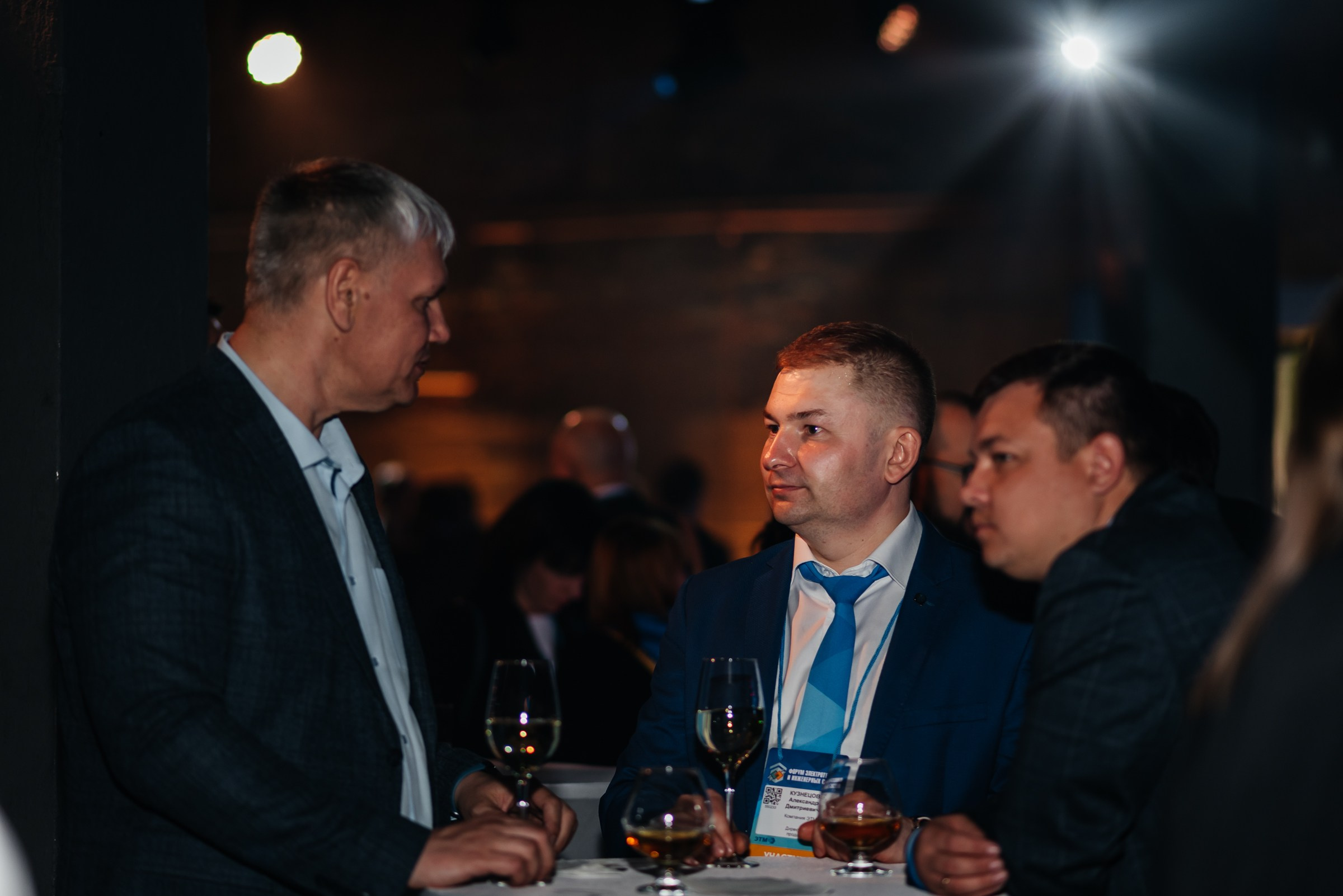 Репортажная фотосъёмка в Брусницын Холле. Свадебный фотограф в Санкт-Петербурге Венера Ахметова