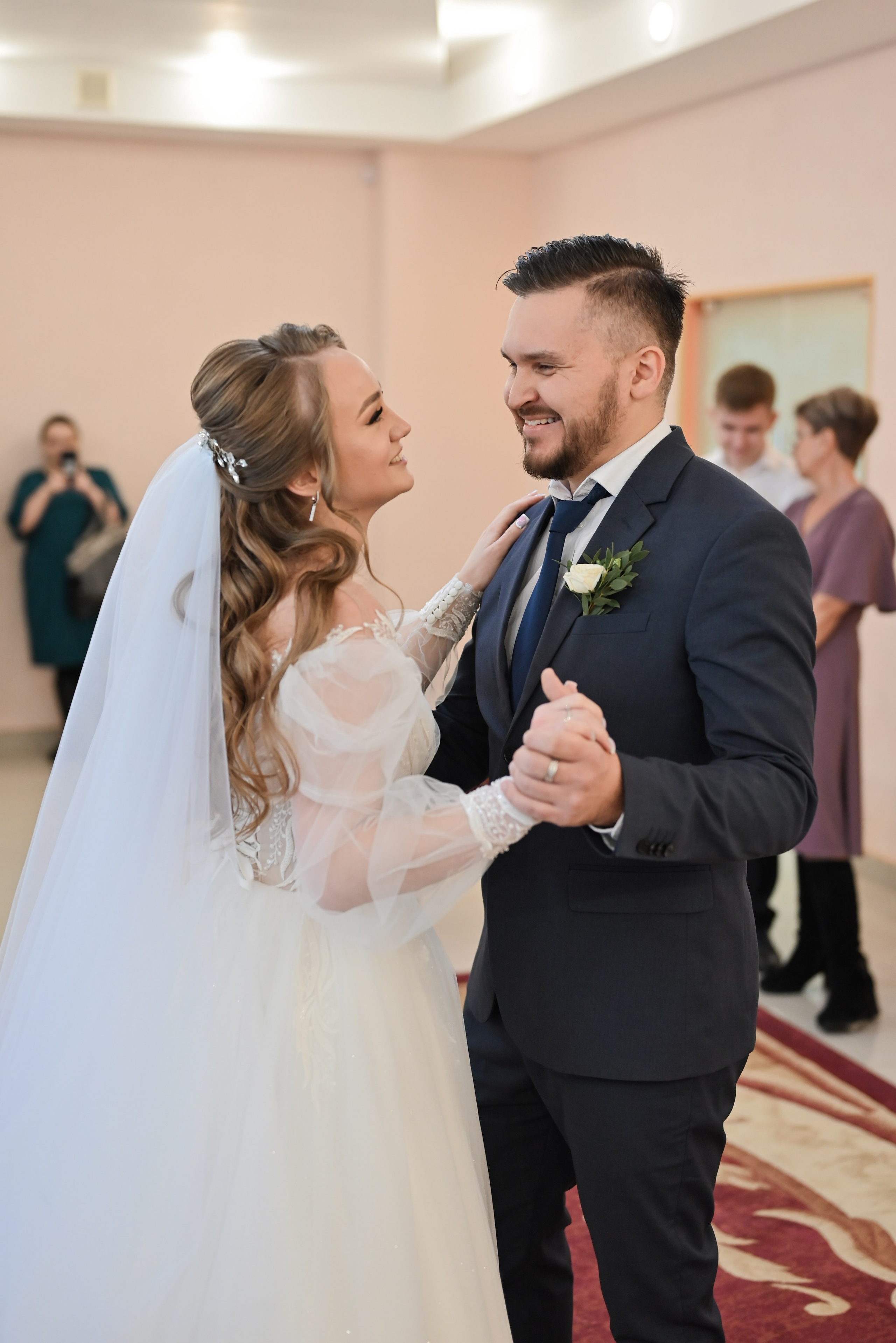 Анатолий & Полина. Свадебный и семейный фотограф в Уфе Александров Максим