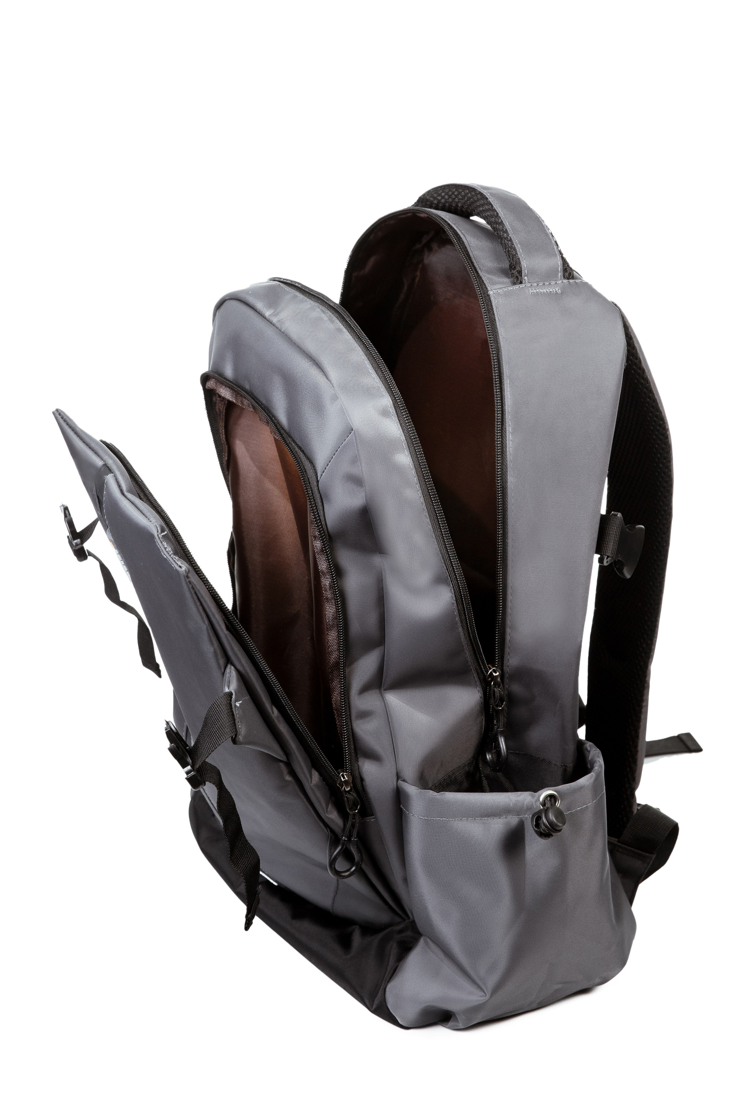 Рюкзаки молодежные. Фотосъёмка для бизнеса — предметное фото, репортаж с мероприятий, портреты людей, съёмка интерьера и экстерьера