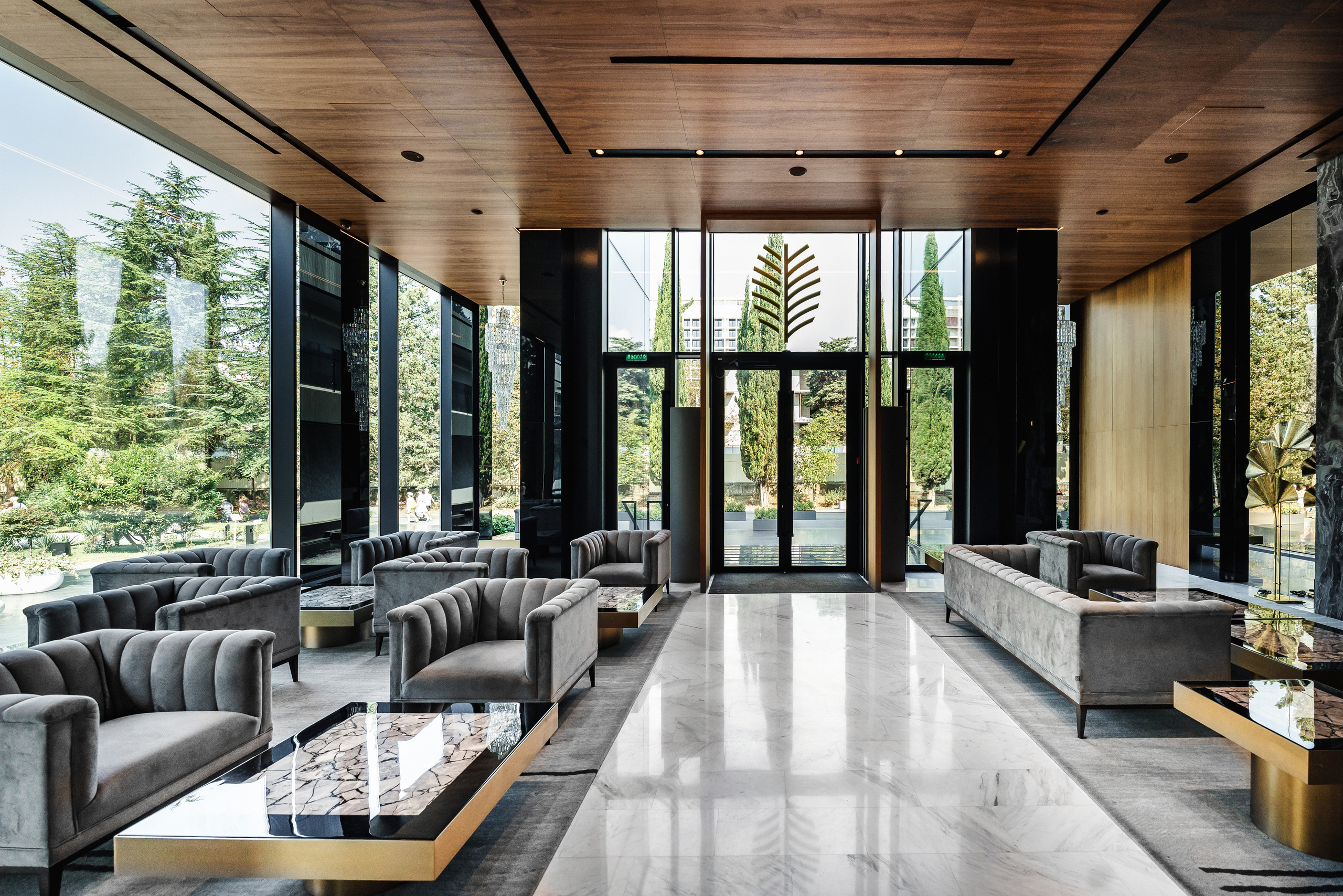 Фасадная фотосъёмка отелей Сочи. Отельный интерьерный фотограф Сочи