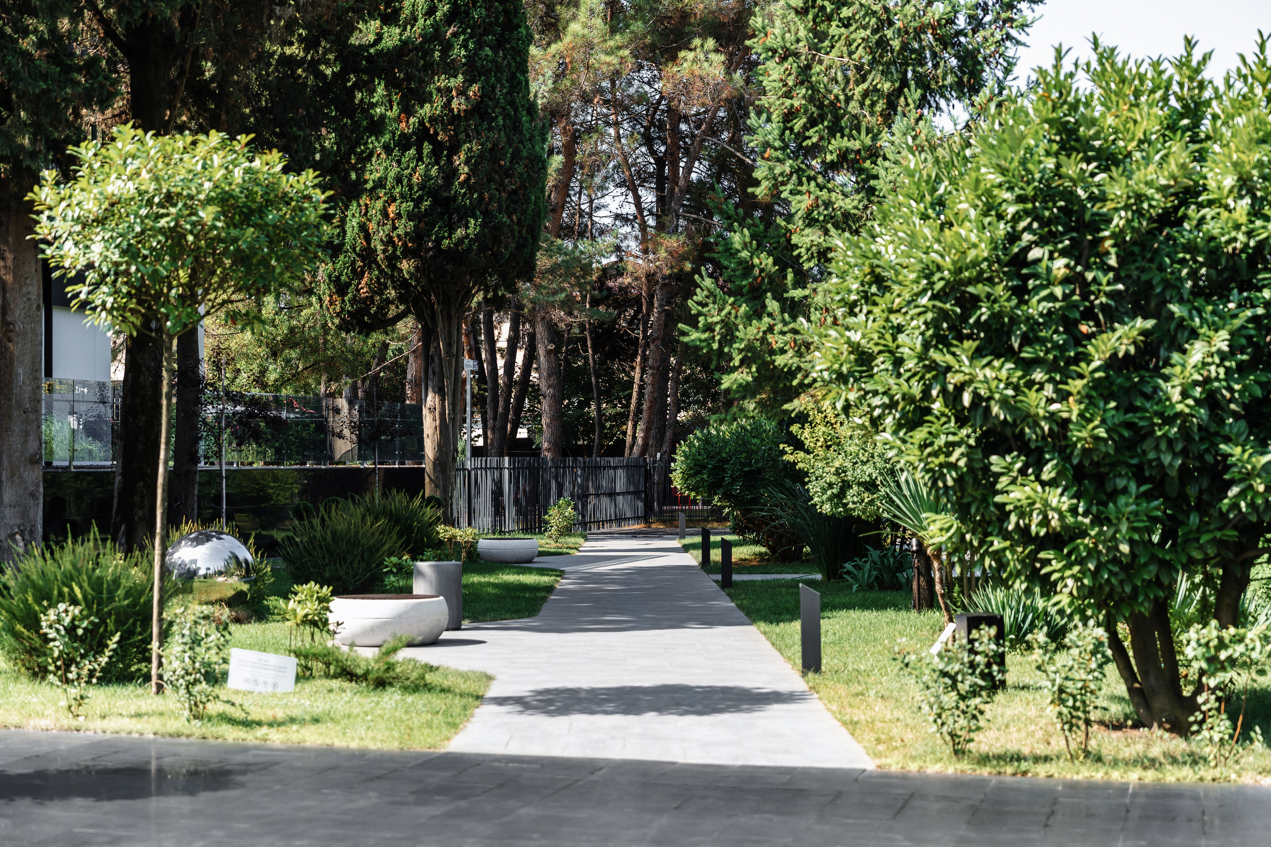 Фасадная фотосъёмка отелей Сочи. Отельный интерьерный фотограф Сочи