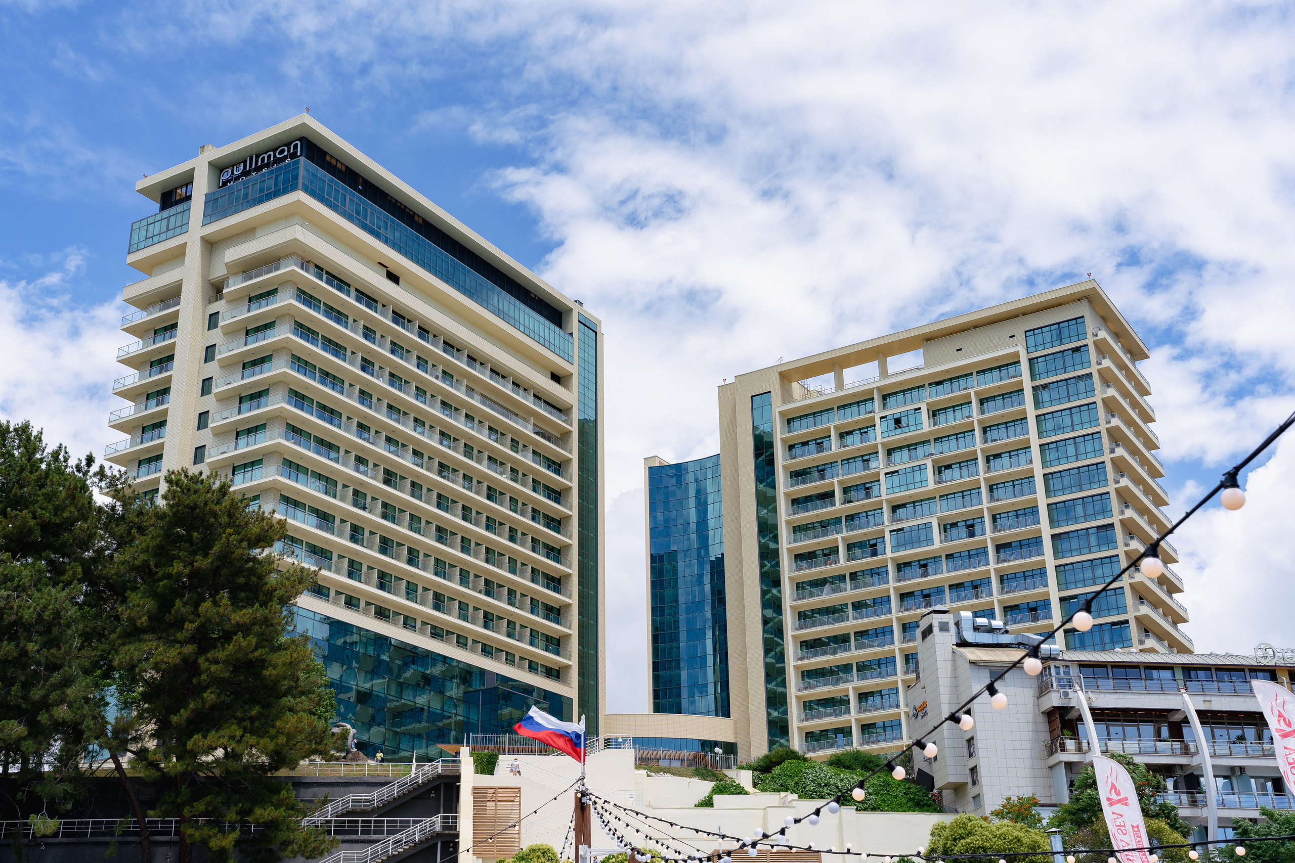 Фасадная фотосъёмка отелей Сочи. Отельный интерьерный фотограф Сочи