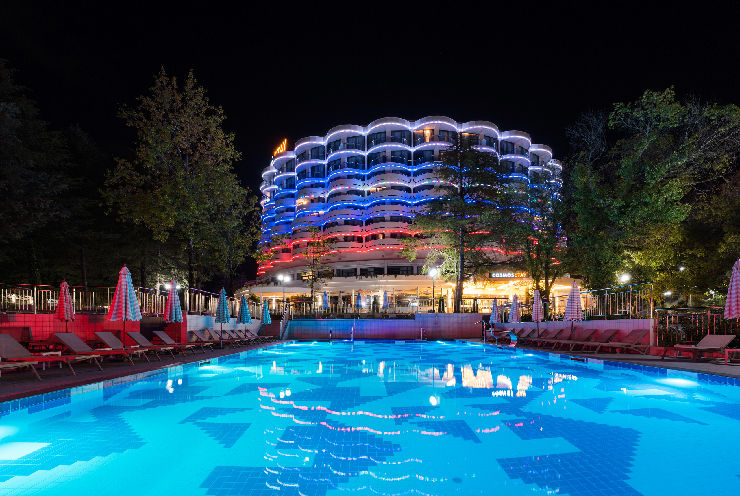 Фасадная фотосъёмка отелей Сочи. Отельный интерьерный фотограф Сочи