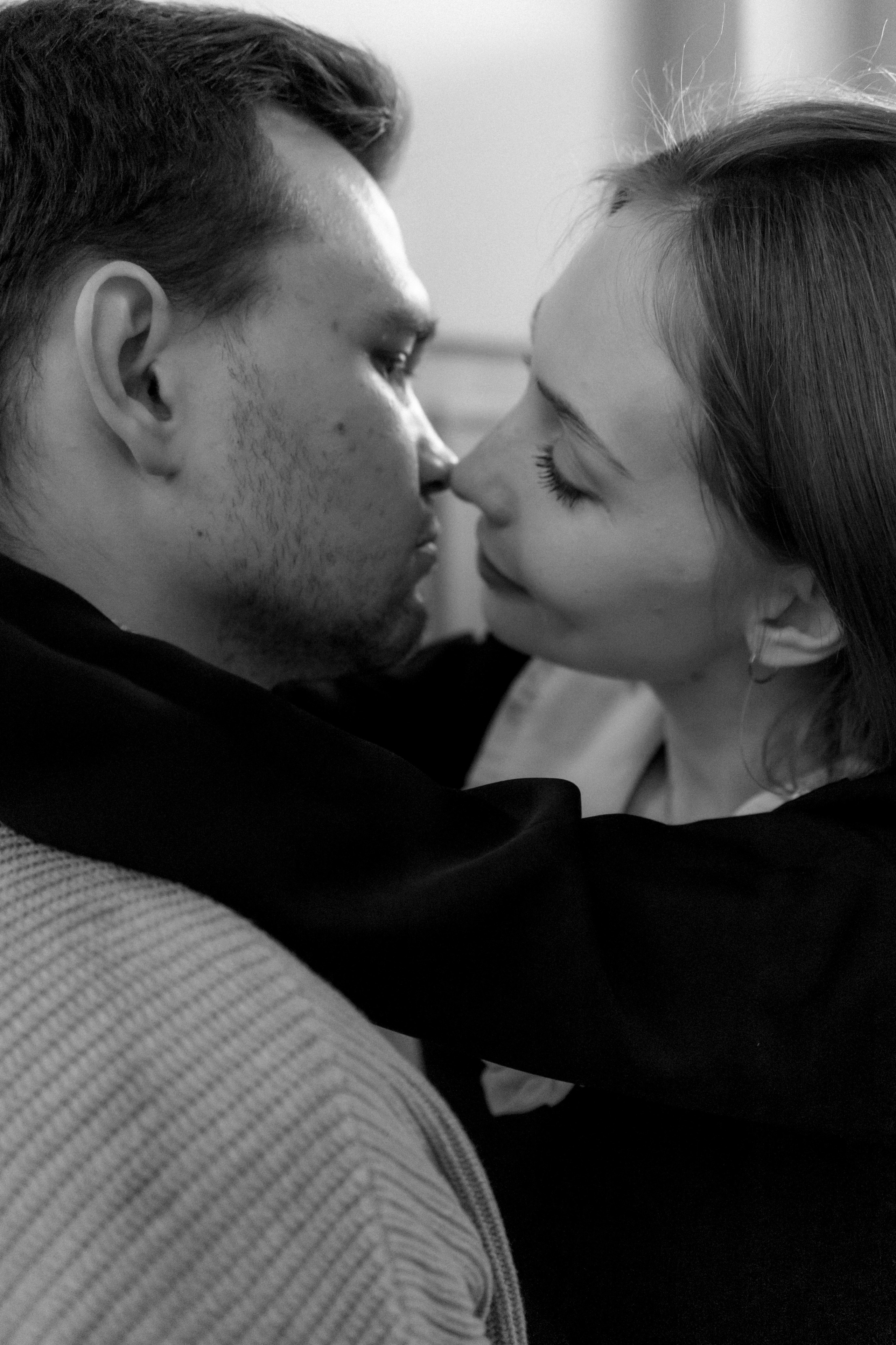 Вероника & Егор. Прогулка под шелест страниц. Эстетичная фото- и видеосъёмка Ирина Арсентьева. Челябинск и весь мир