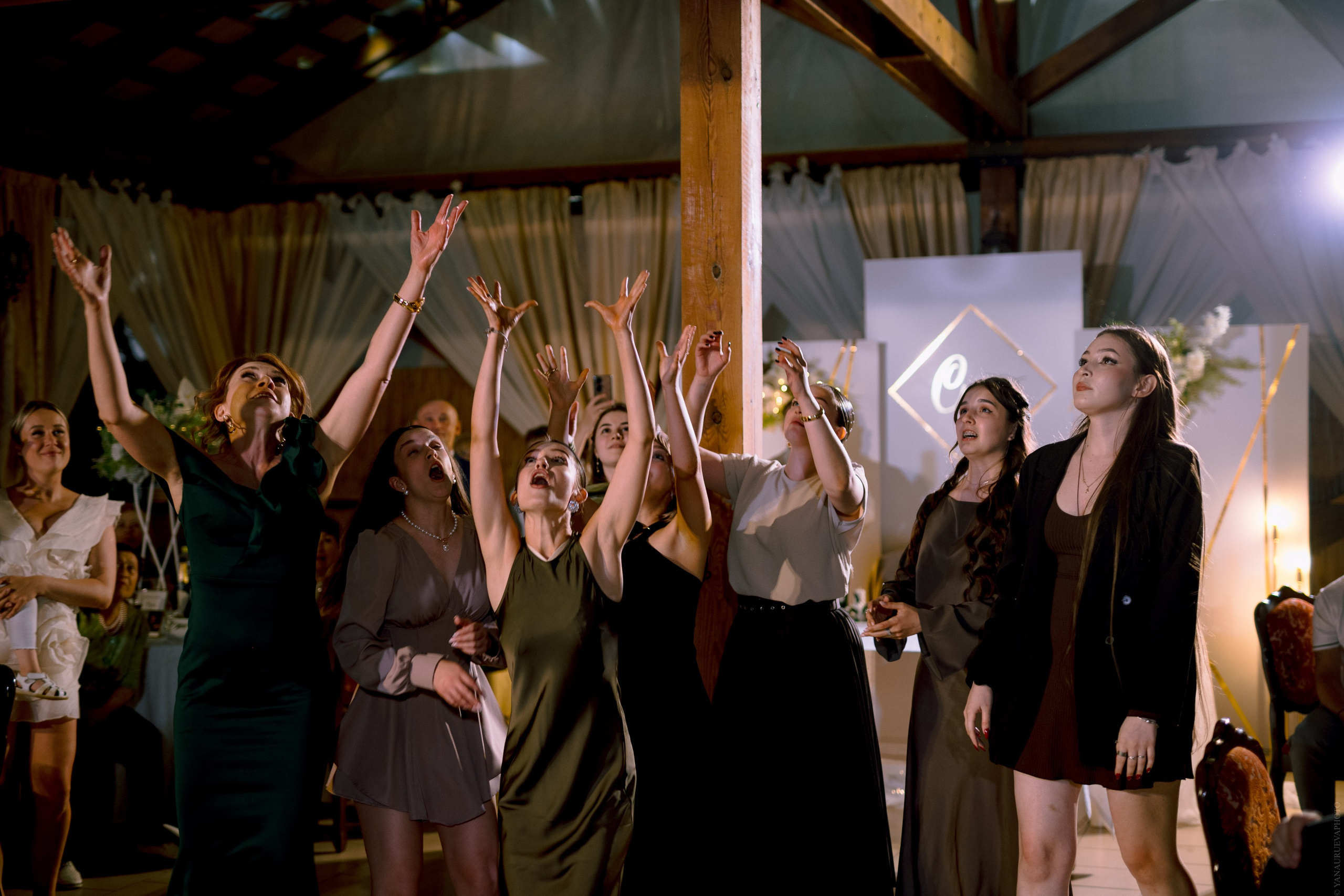 Свадебный анонс. Сергей и Анастасия. Свадебный и контент- фотограф в Тольятти, Самаре, Москве Яна Уруева