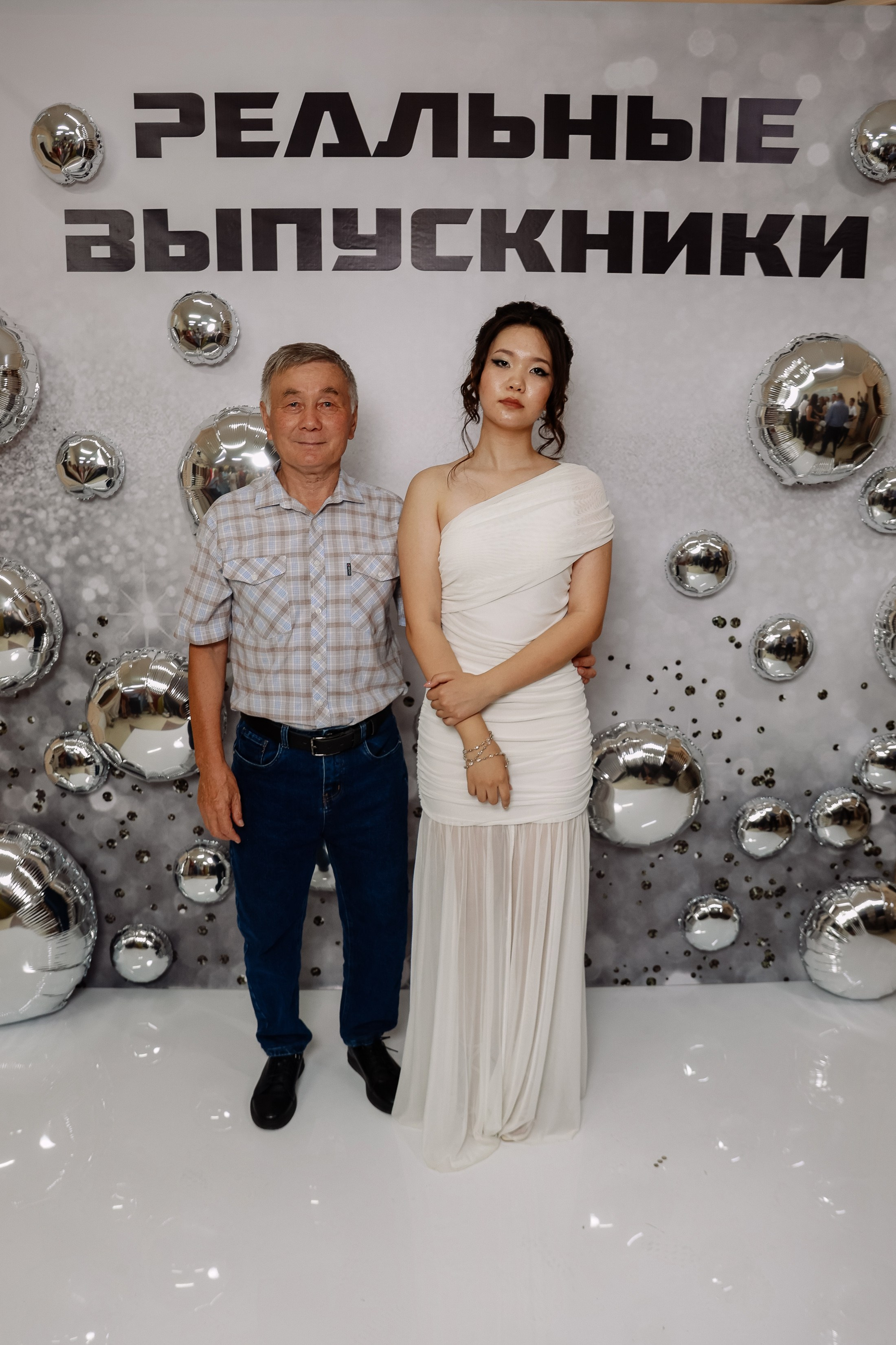 Выдача Аттестатов школа 210. Фотограф Юлия Мальцева