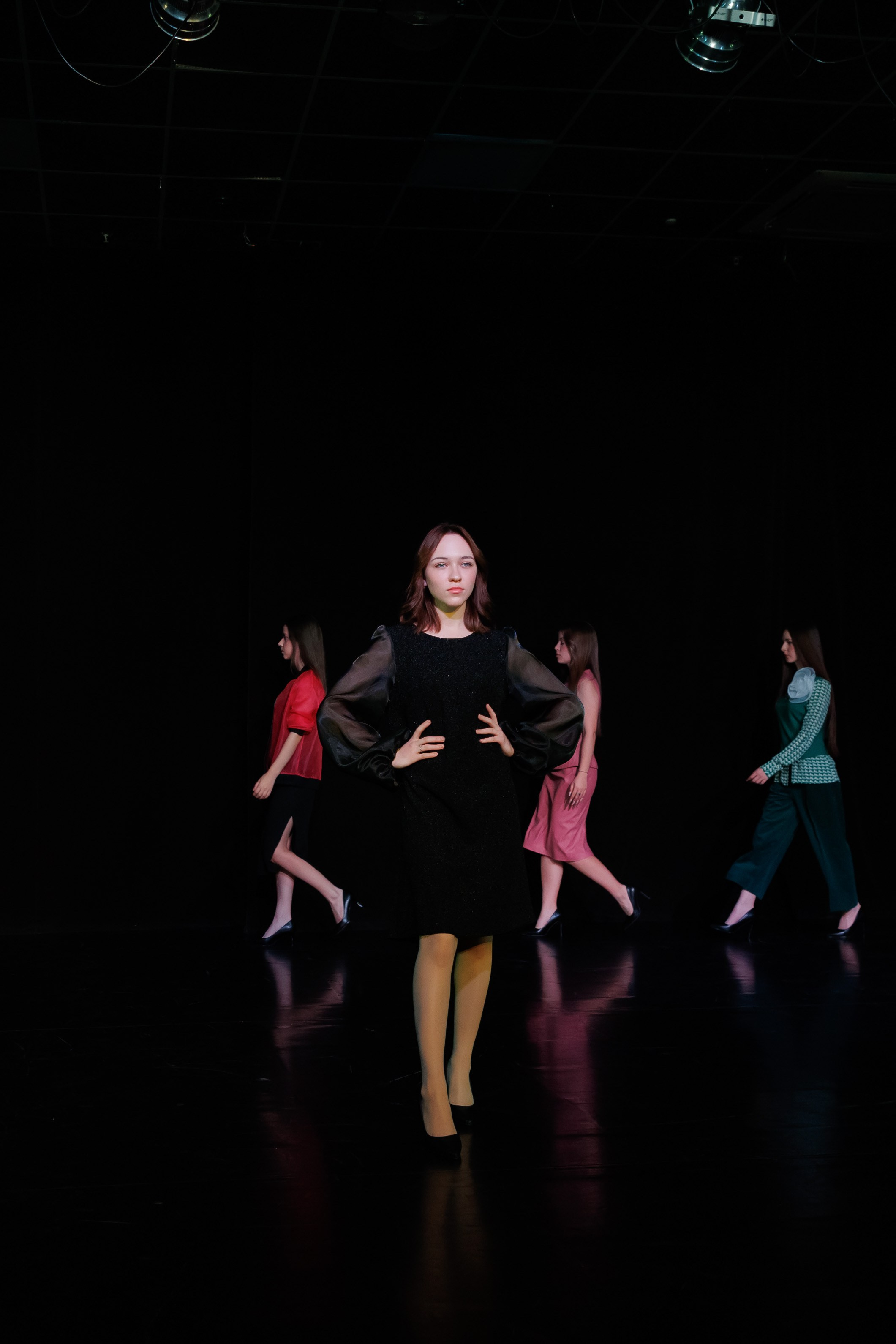 Показ коллекций Новосибирских дизайнеров для Fly Production. Фотограф Новосибирск — Наталья Гресь