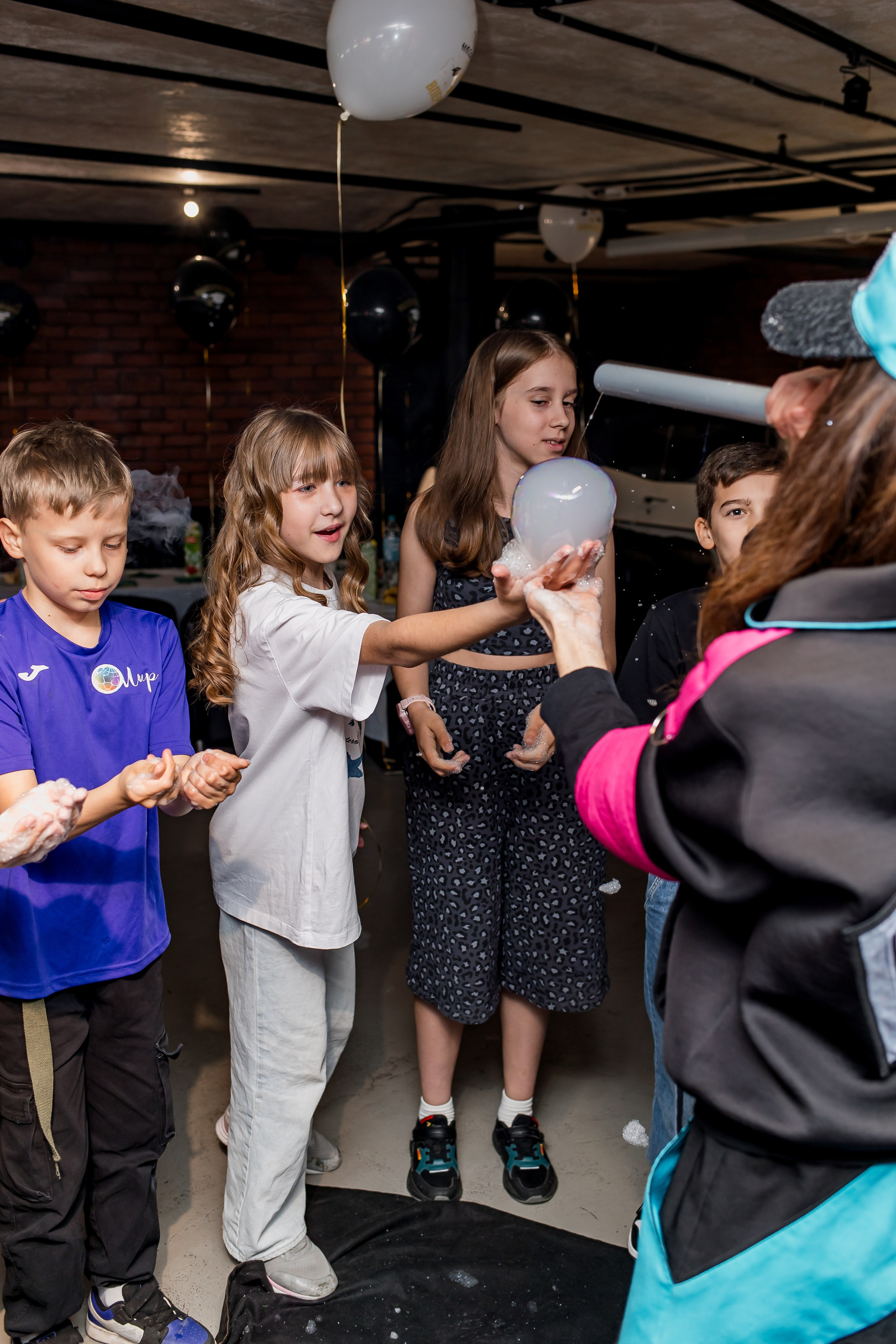 Выпускной 4 класс. Фотограф в Москве Авдеева Мария