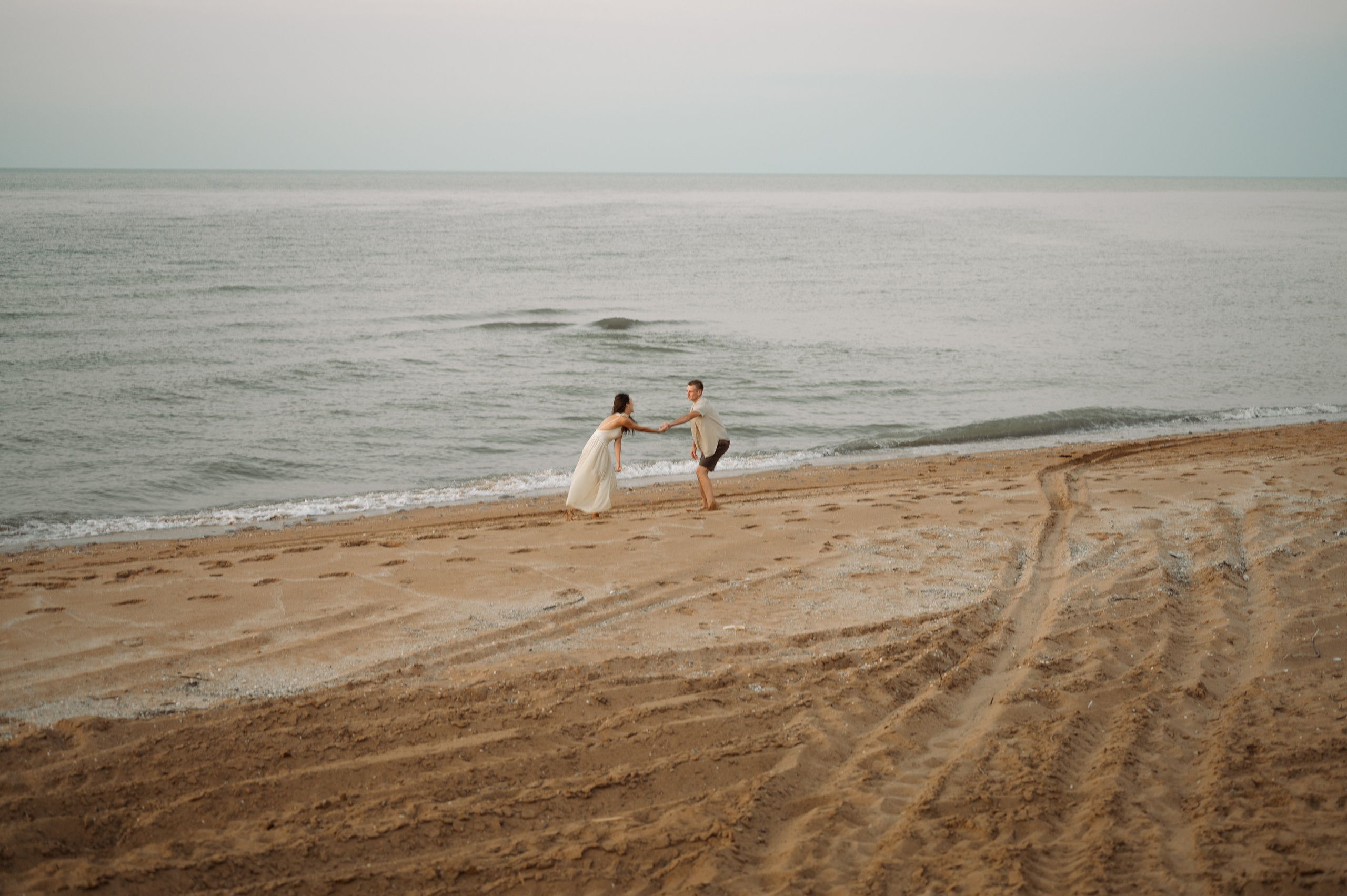 Предсвадебная съёмка на море🌊. Свадебный и семейный фотограф в Краснодаре Алина Мельник