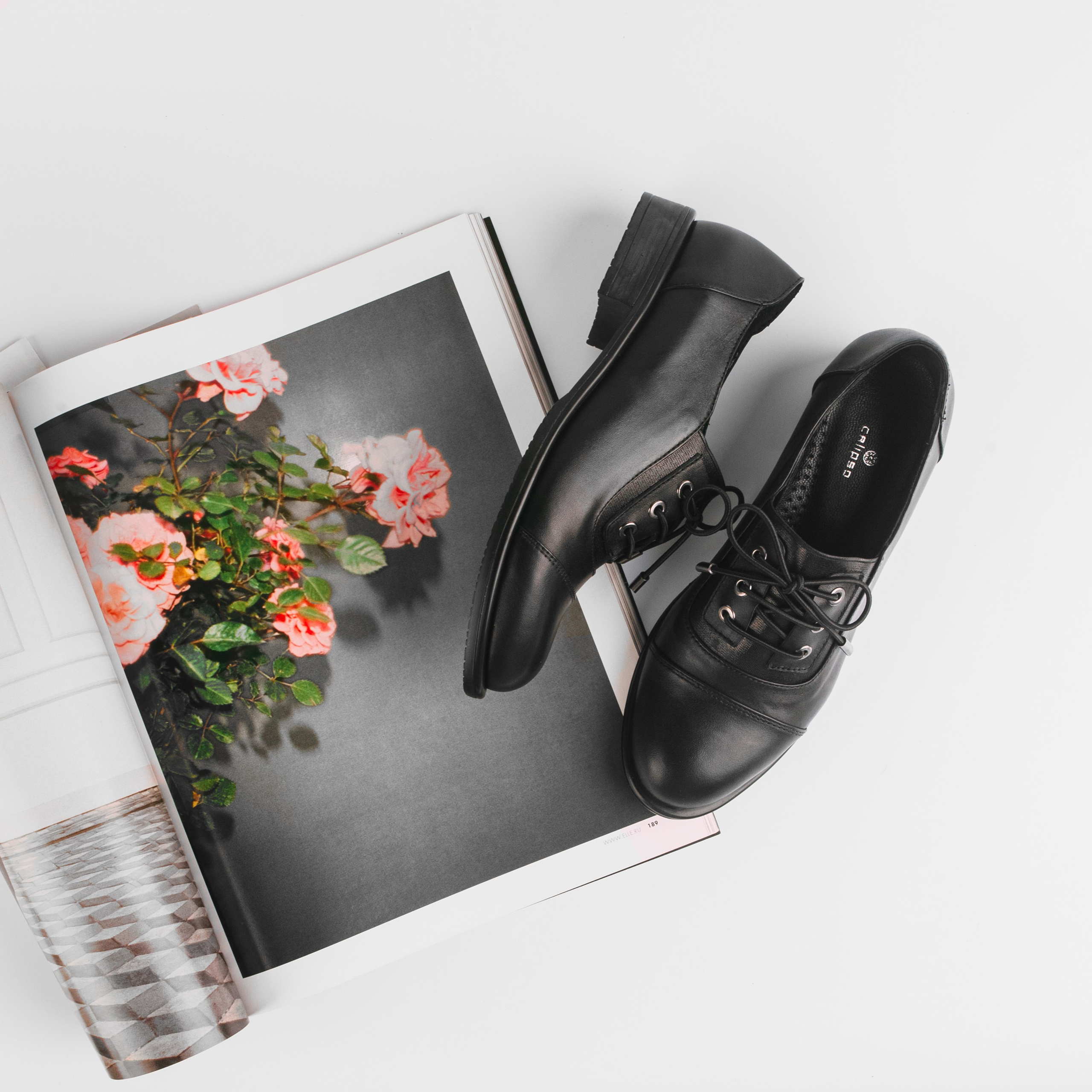 Обувь-модели. Съемка в фотостудии для маркетплейсов. Топ-фотограф