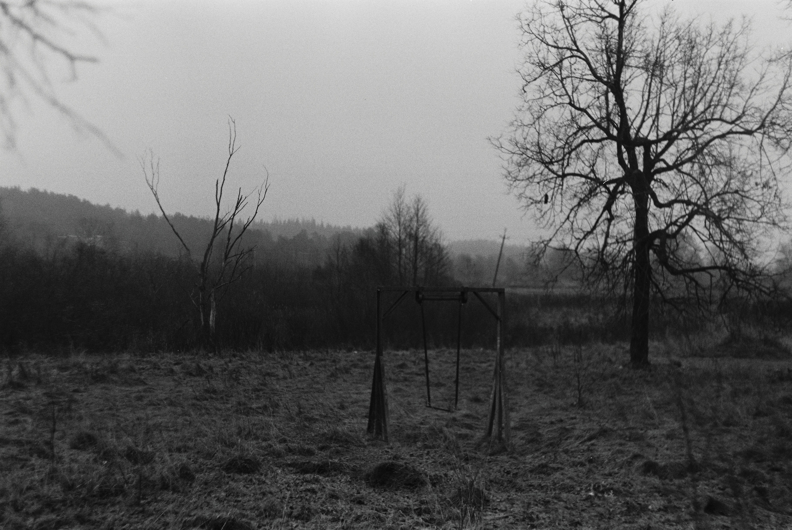 Зенит ЕТ с объективом Гелиос 44-М4 и черно-белой пленкой Ilford PAN 400 ISO