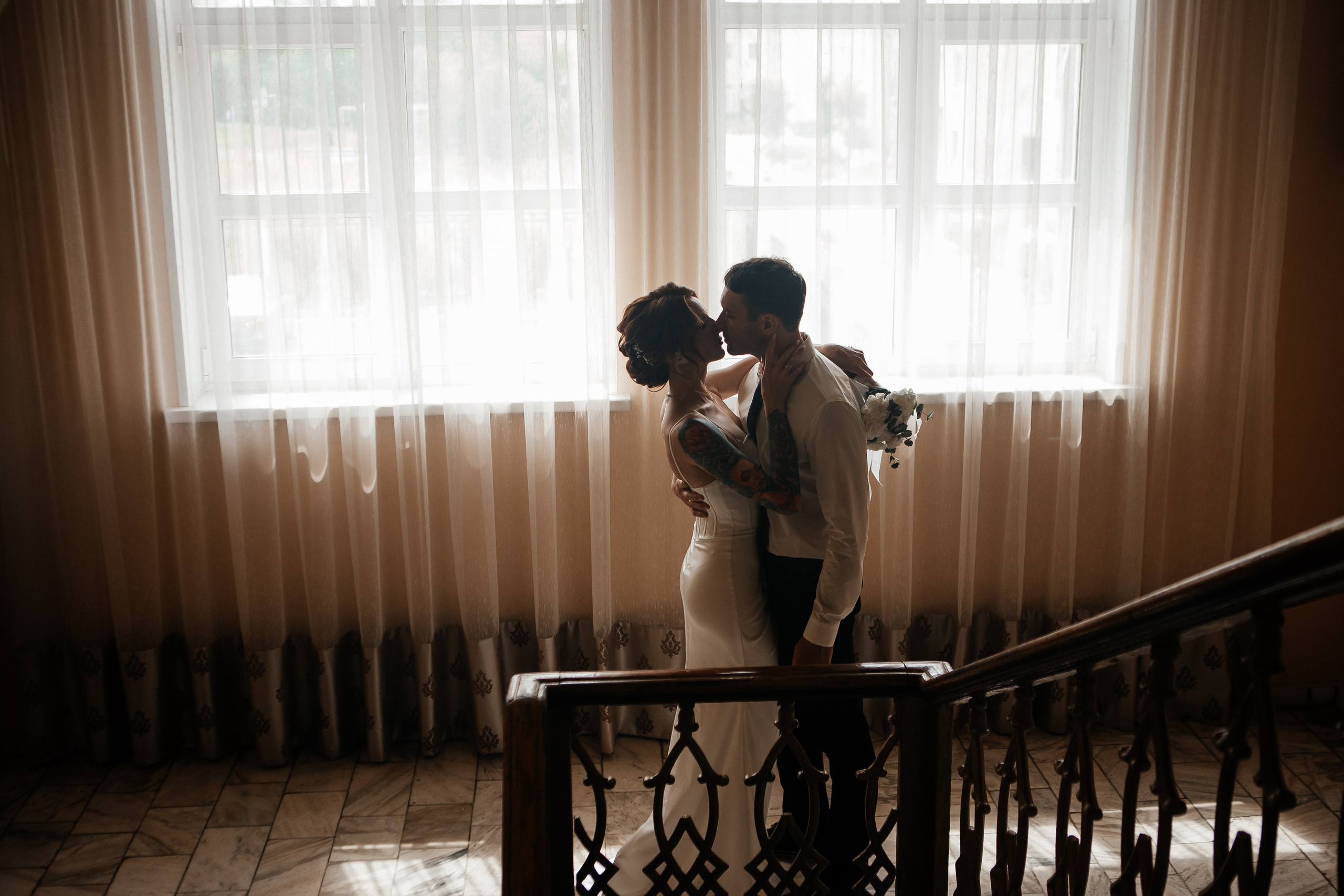 Илья и Ирина дворец и банкет. Свадебный фотограф Виктория Чуйко Магнитогорск. Визуал для бизнеса