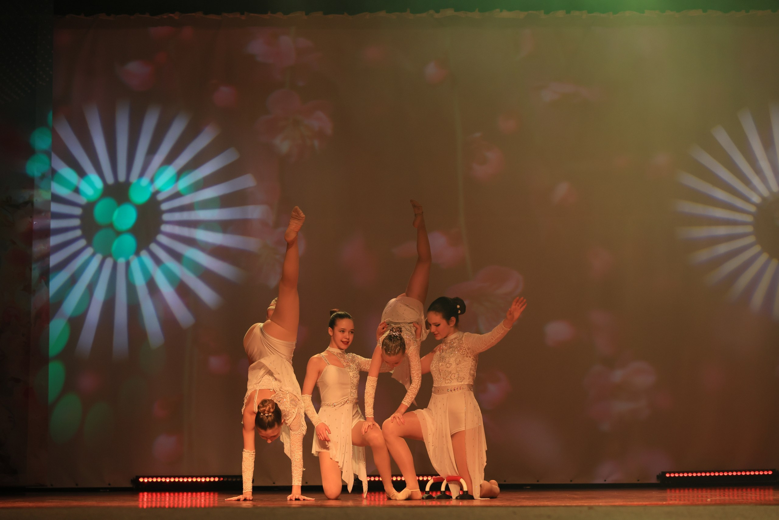 Концерт к 8 Марта в ДК «Металлург» г. Тула. Фотограф в Туле Крупский АнДРей. Фотостудия «КАДР71» в Туле