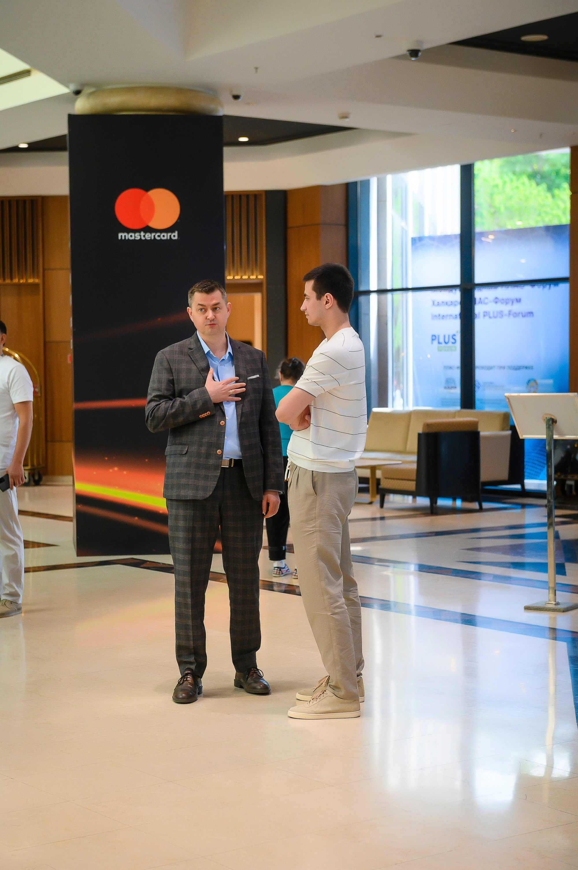 Digital Uzbekistan 2025. Интерьерный и репортажный фотограф в Алматы