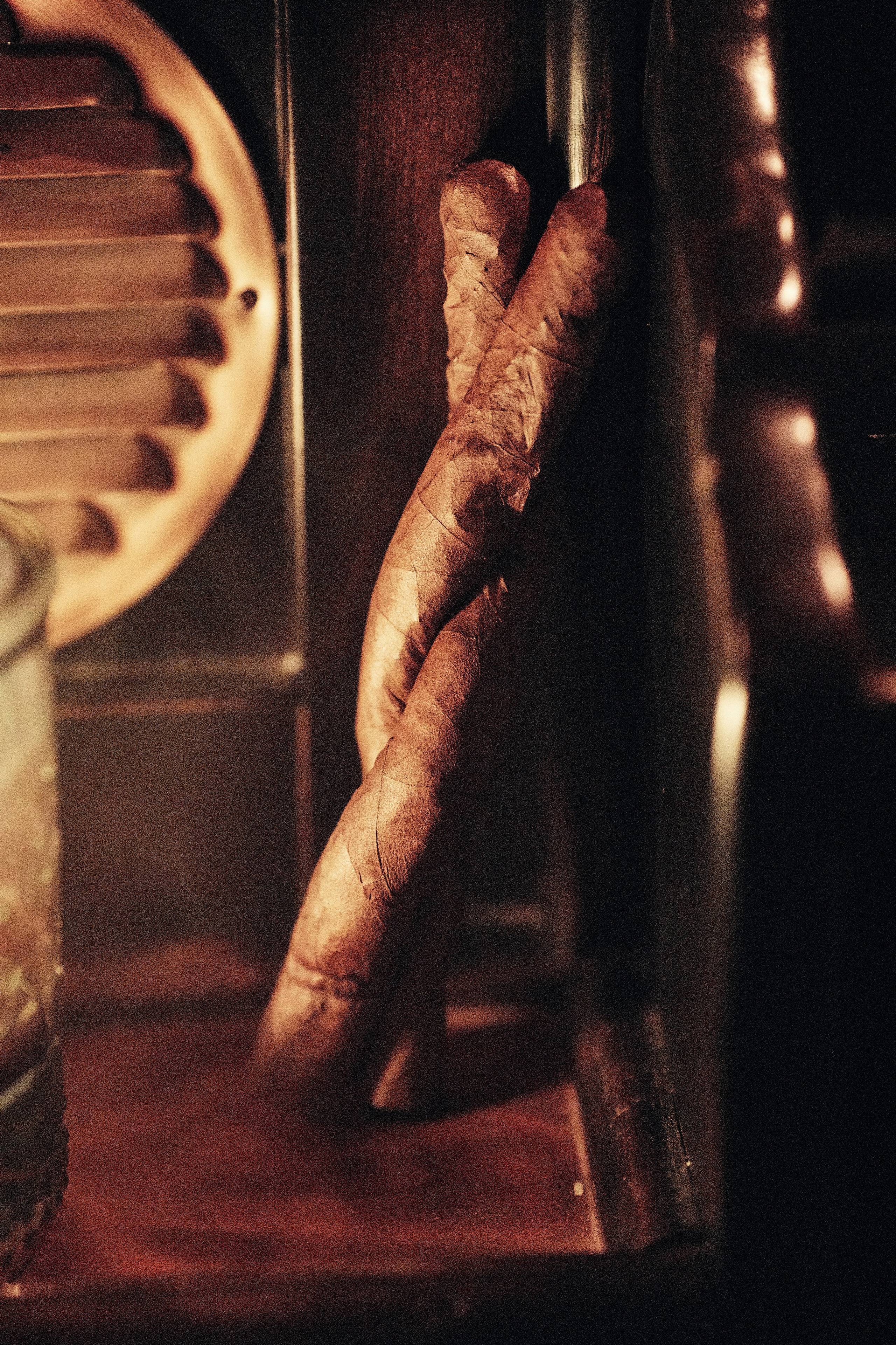 Сигарный клуб на Якиманке. Репортажный фотограф в Москве Константин Дерягин