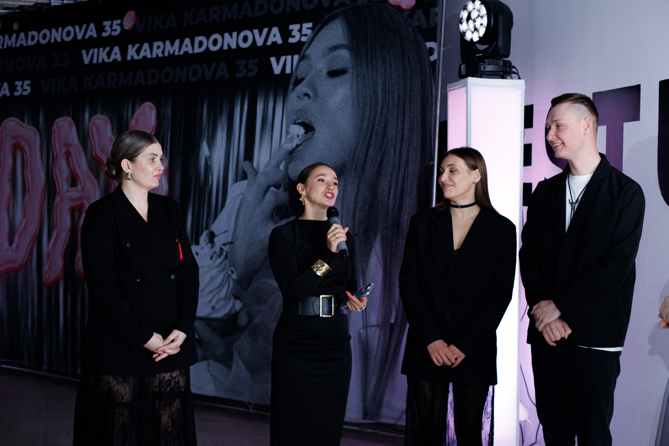 VIKA KARMADONOVA. Photokarish