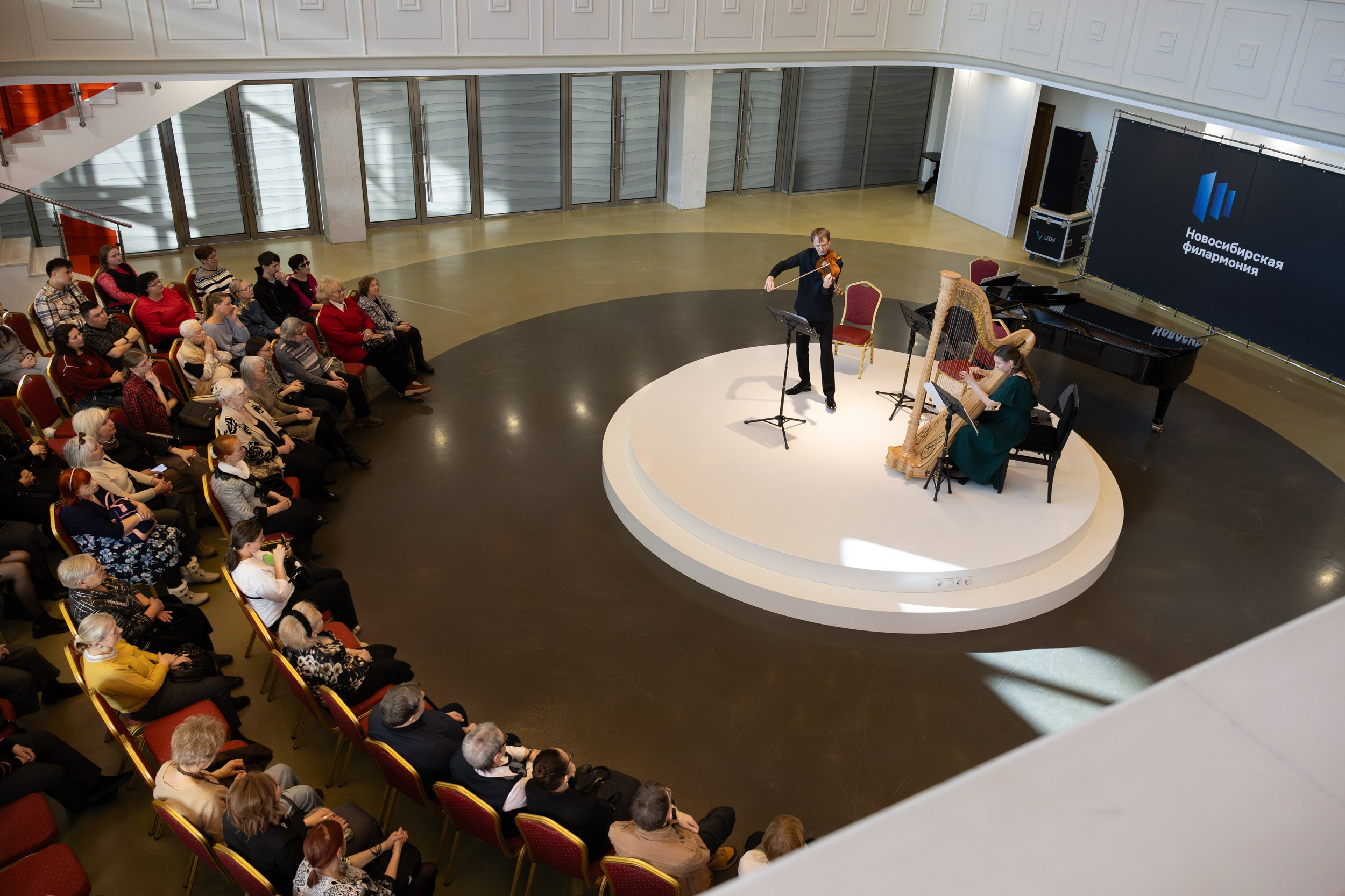 Для ГПНТБ. Фотограф Новосибирск, Академгородок, Бердск — Айна