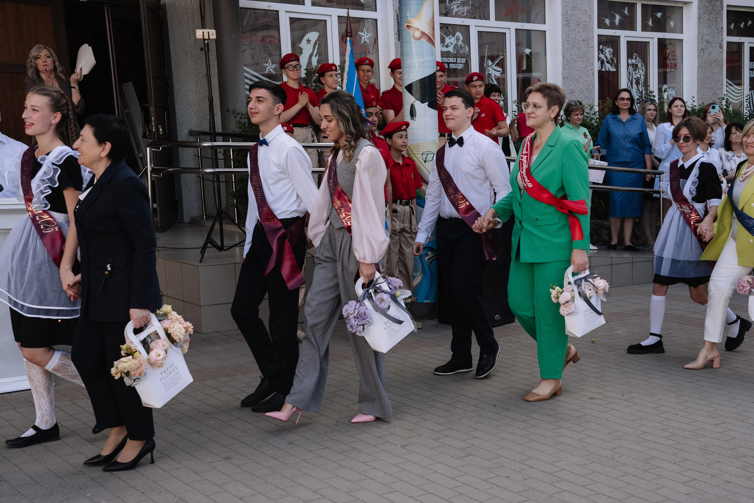 11 класс 40 школа. Выпускные альбомы Натальи Бутко: Новороссийск, Анапа, Геленджик