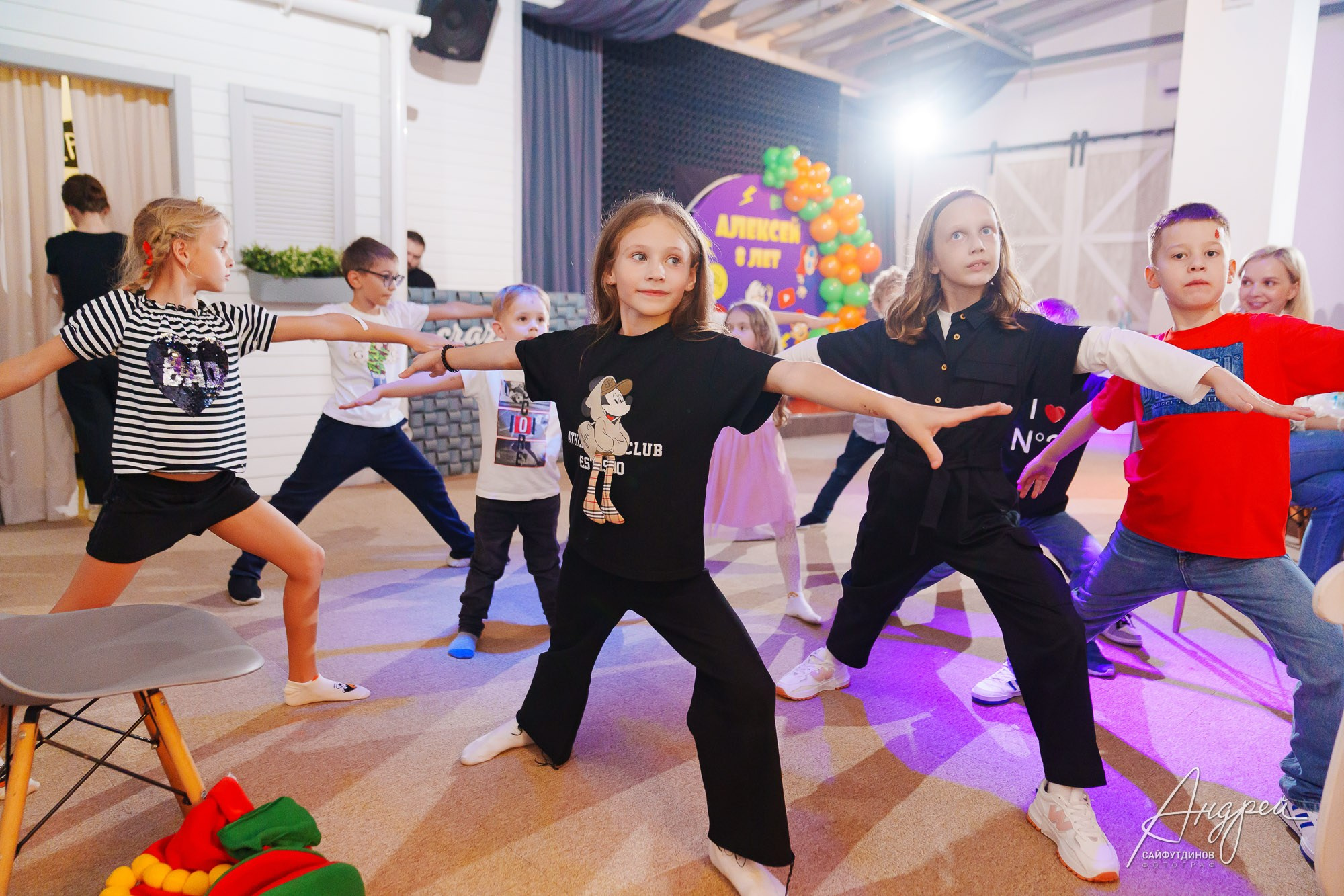 День Рождения Лёши. Лофт «Стрелка». Свадебный и семейный фотограф в Ростове-на-Дону. Андрей Сайфутдинов