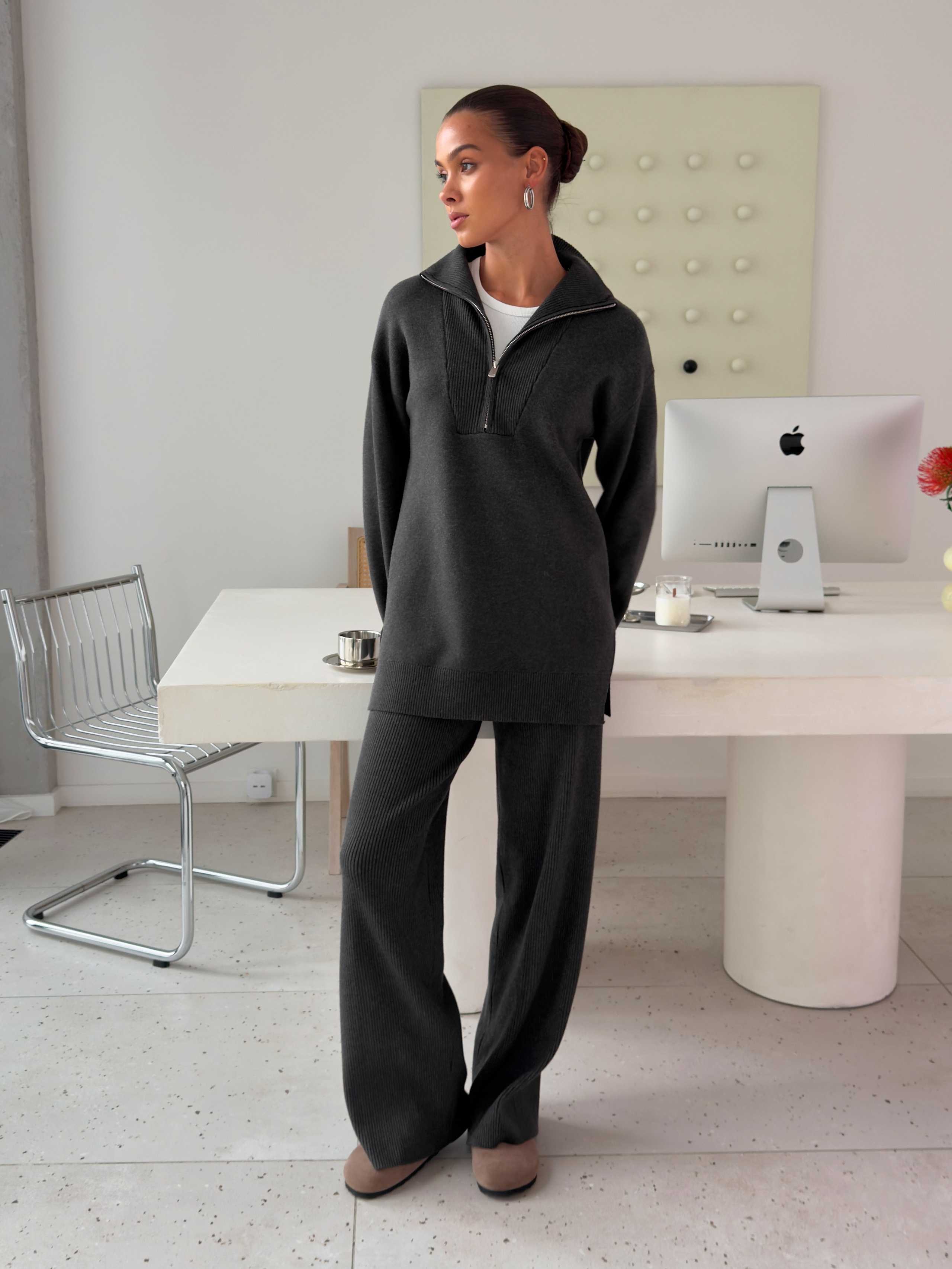 Mob.content. 595 Production