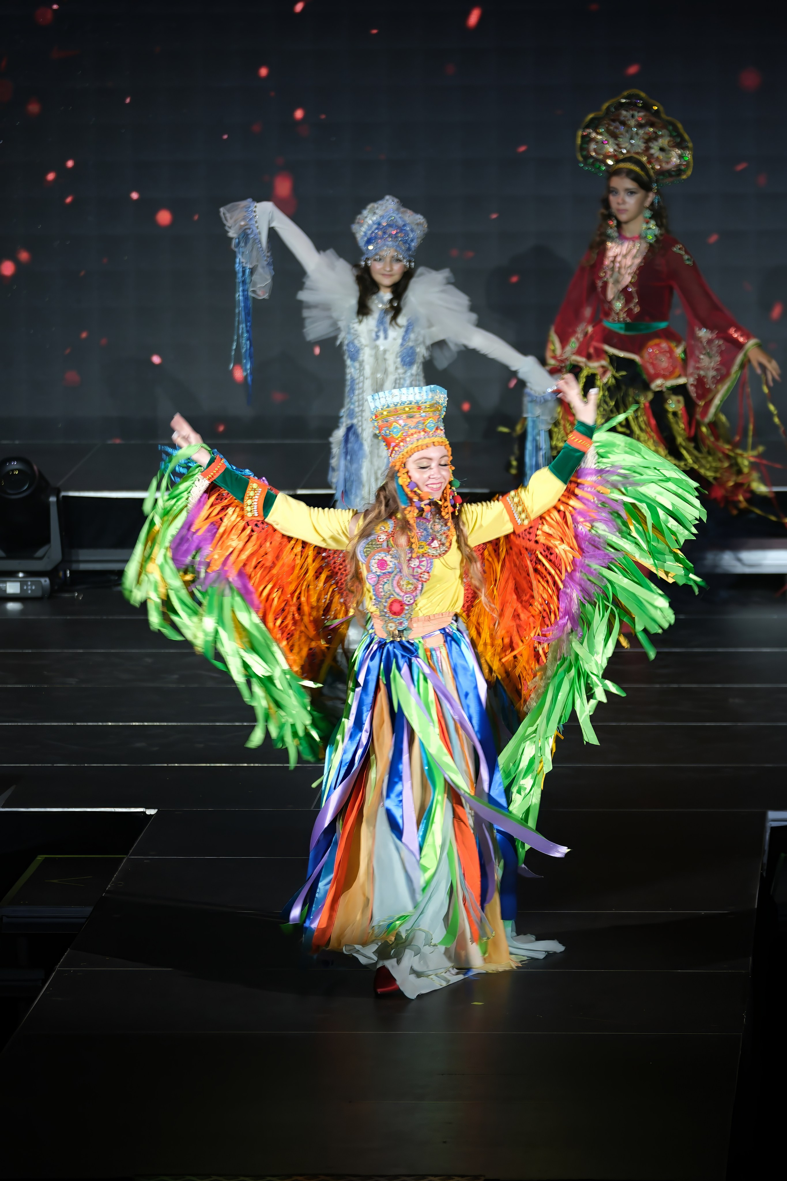 Подиумный спектакль «Стиль Надежды». Добро пожаловать в студию «Цифровой скульптор»  где искусство встречается с технологиями!