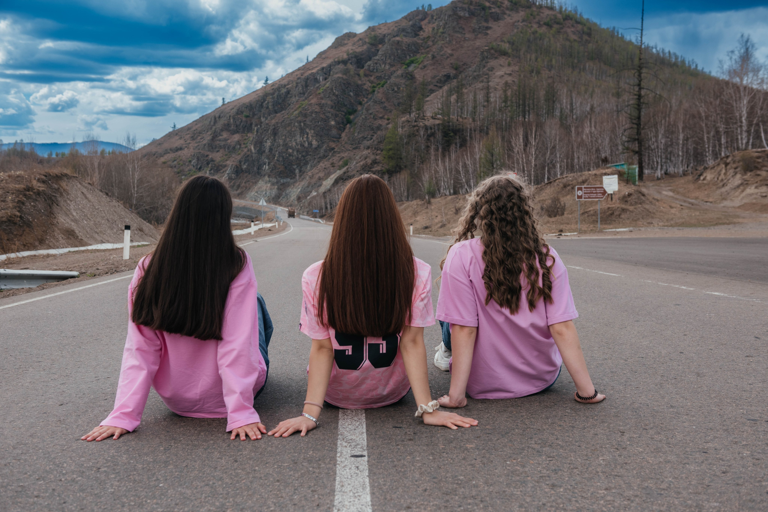 Выпускные школьные альбомы:. Фотограф Эллина Дар г. Улан-Удэ