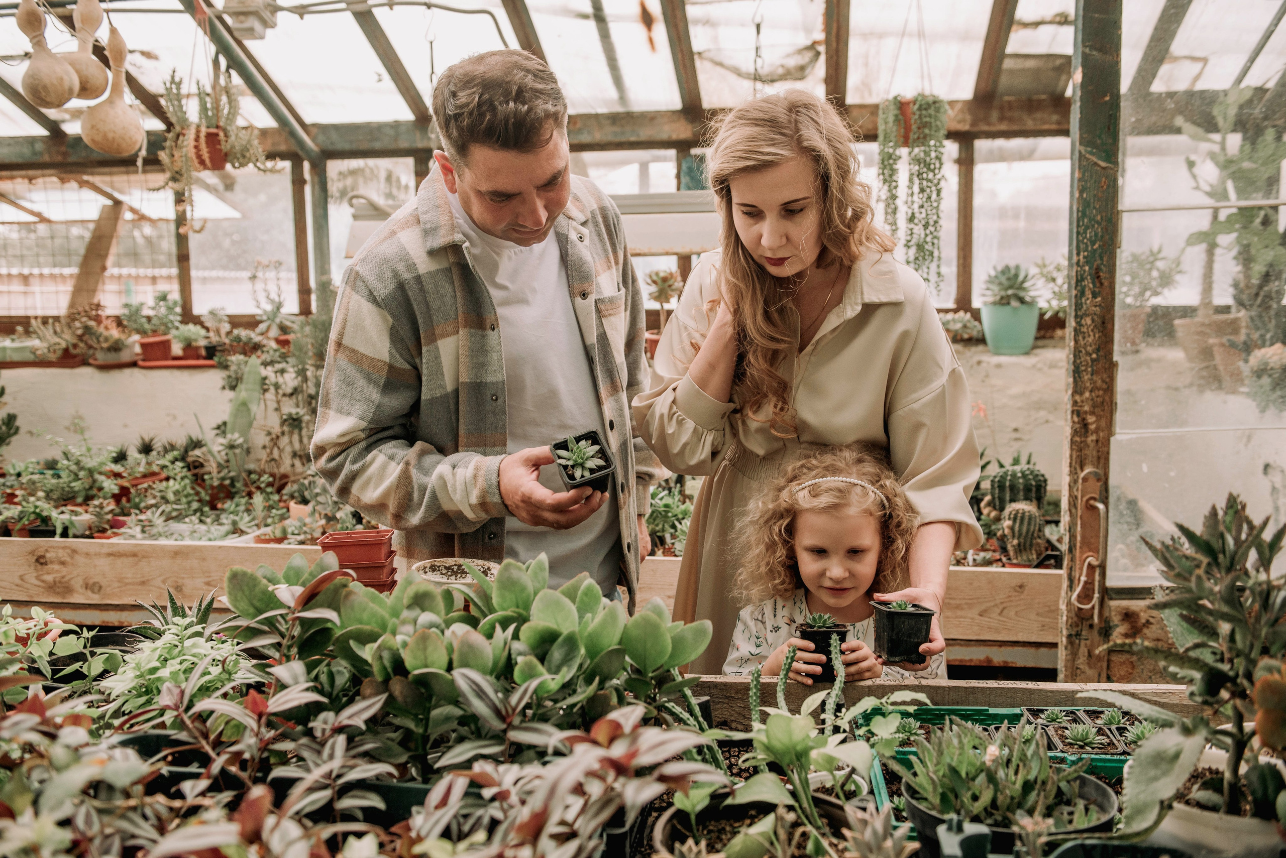 Семейная съёмка в оранжерее. Семейный фотограф в Новочеркасске Виктория Громова