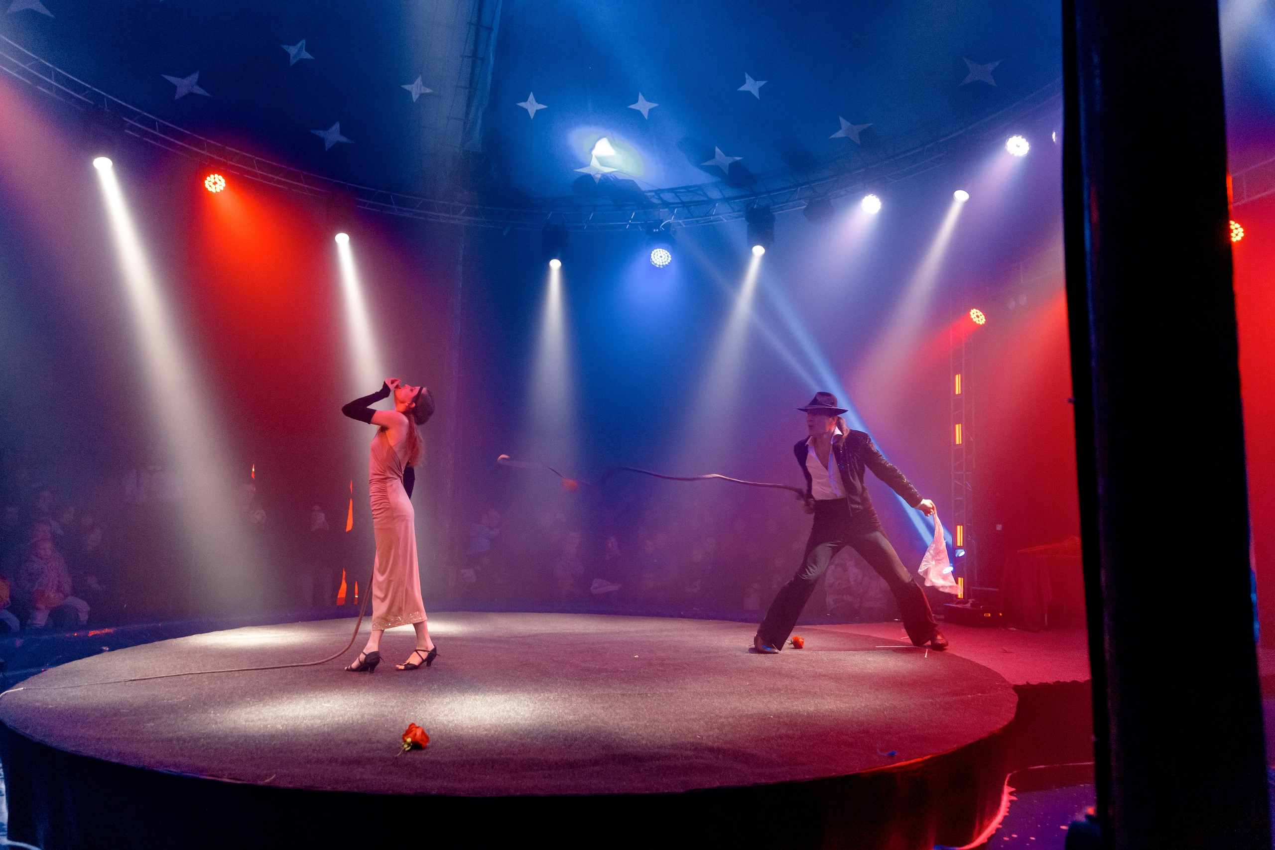 Цирк на воде. Свадебный фотограф Иркутск, репортажный фотограф Иркутск