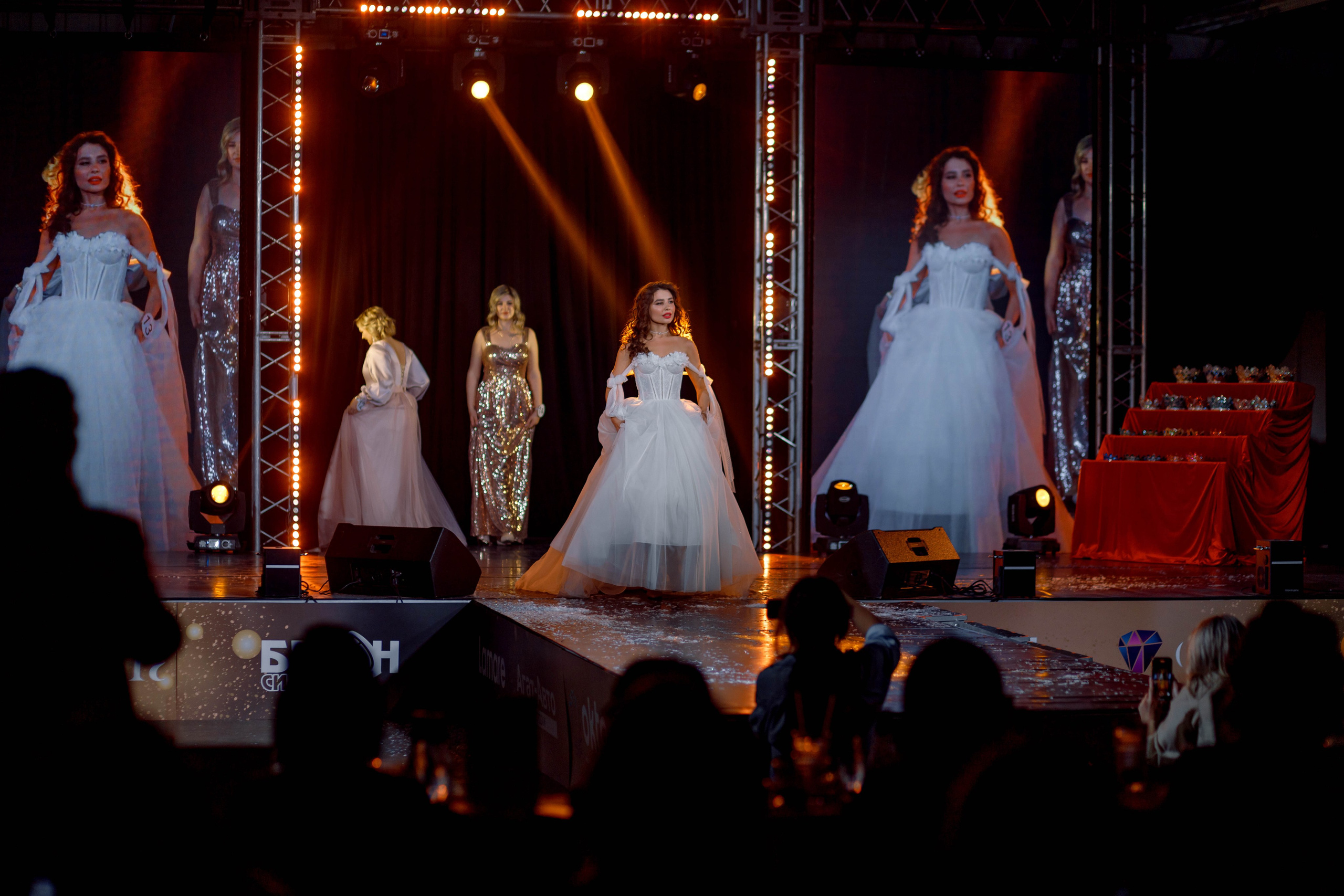Мисс и Миссис Бизнес Иркутск 2025 (финал, СибЭкспоЦентр). Свадебный фотограф Иркутск, репортажный фотограф Иркутск