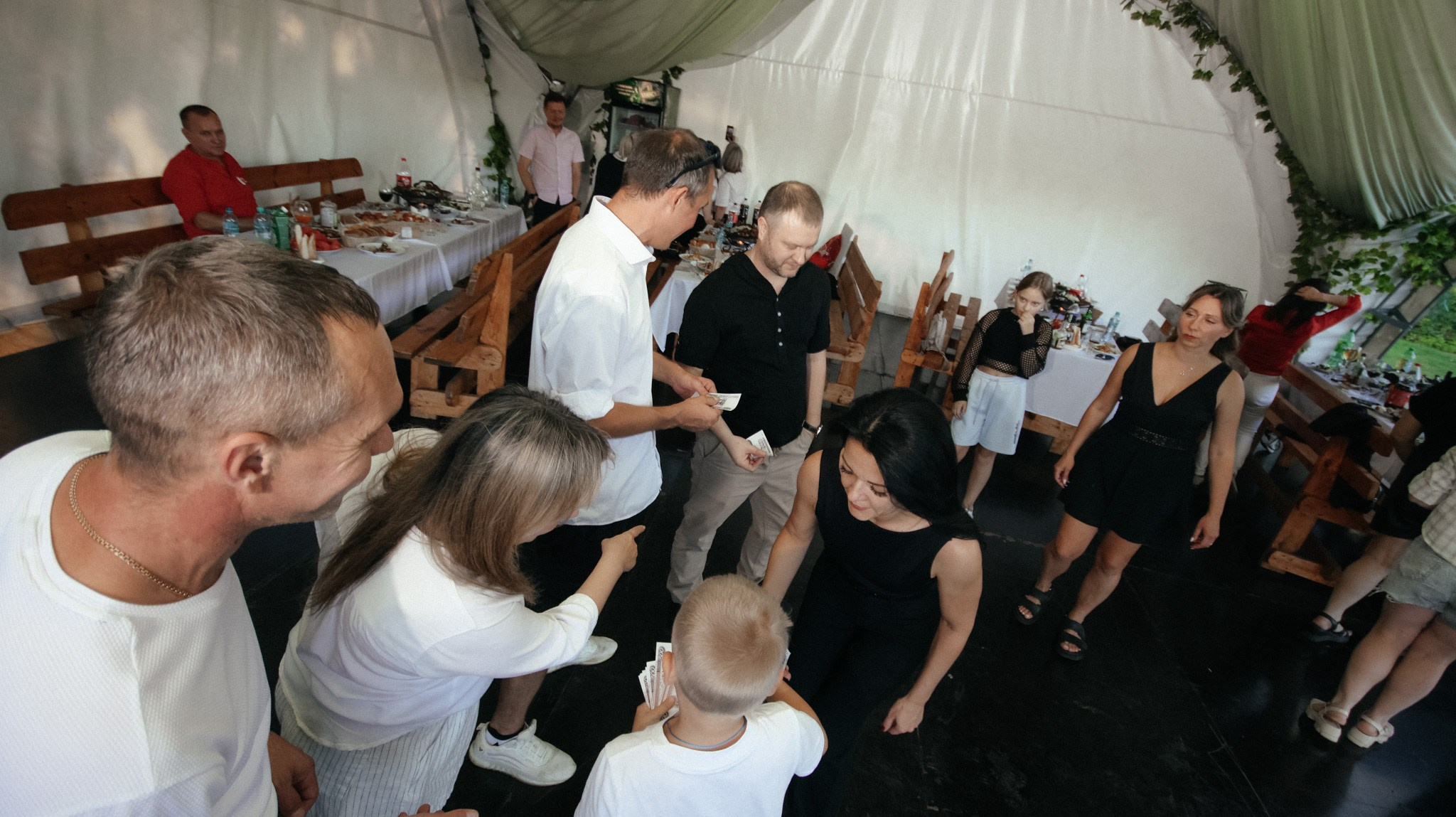 Фабрика Дверей. Свадебный и репортажный фотограф Дмитрий Кононенко