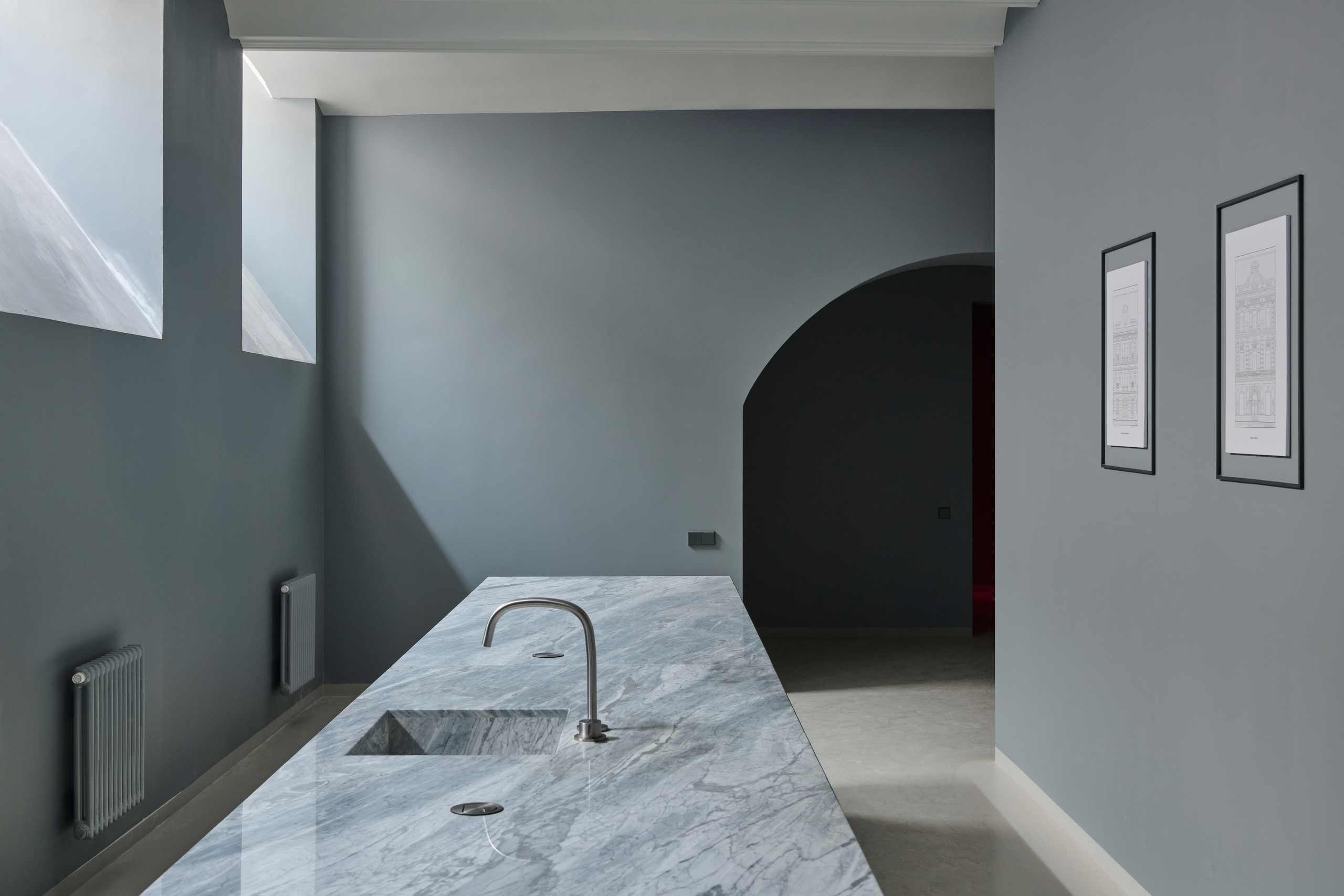 Дом с Атлантами. Фотограф для дизайнеров, застройщиков и бизнеса — интерьеры и архитектура — Свободный Роман в Москве и по России