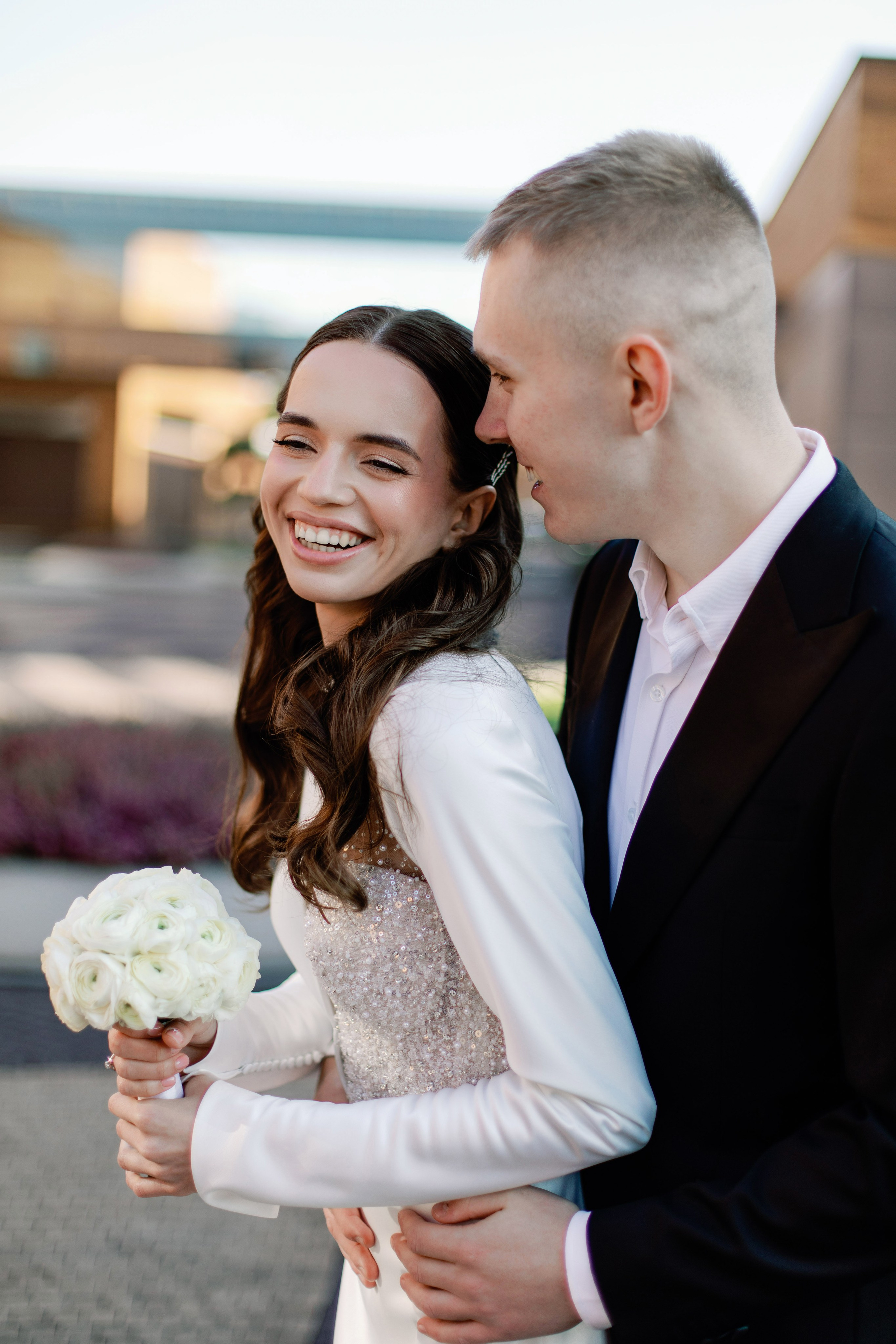 Свадьба для двоих в Москве, фотосессия на крыше, сборы, прогулка в Barvikha Luxury Village