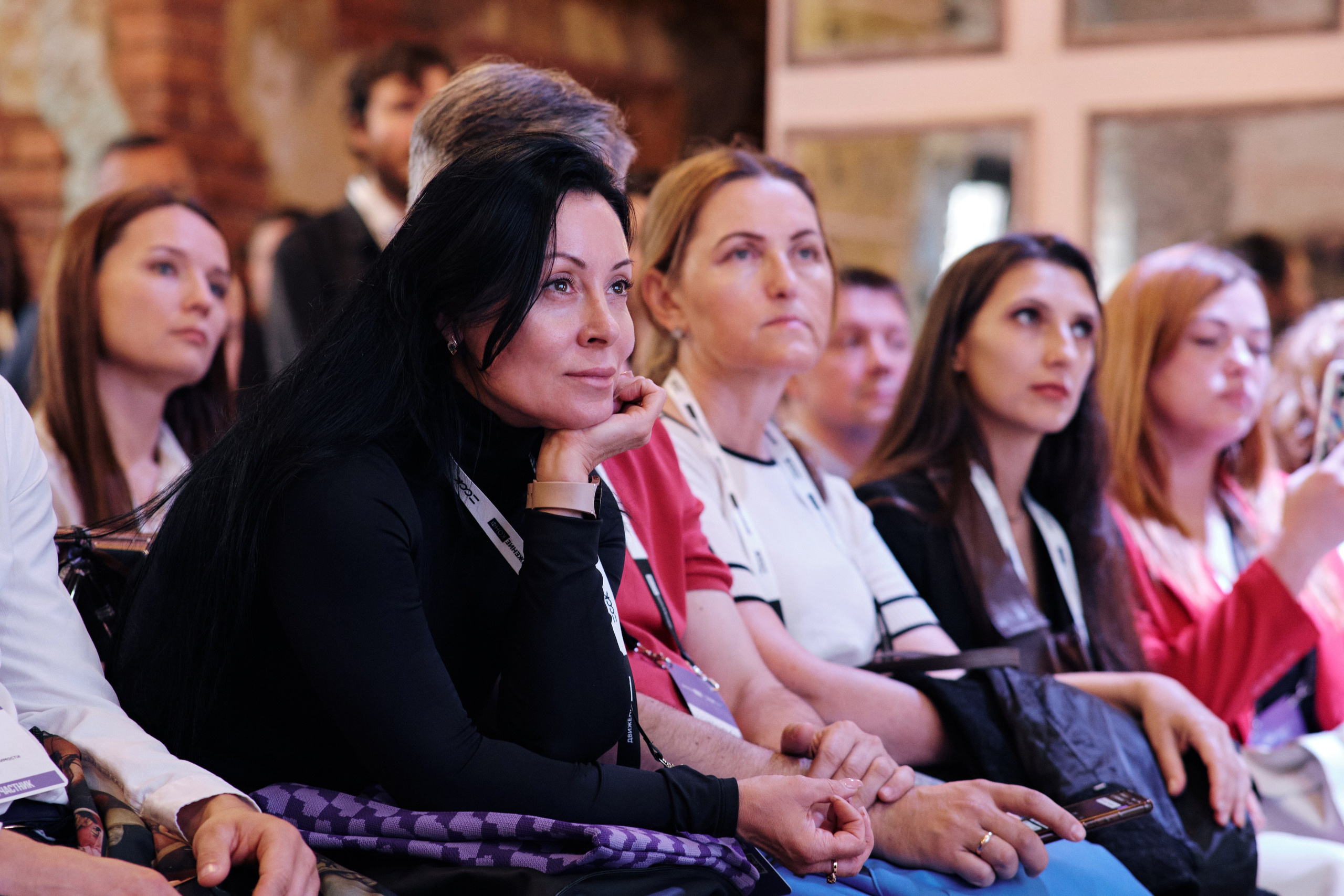 Конференция риэлторов. Семейные и свадебные фотосессии в СПб, в студии, на улице, на природе