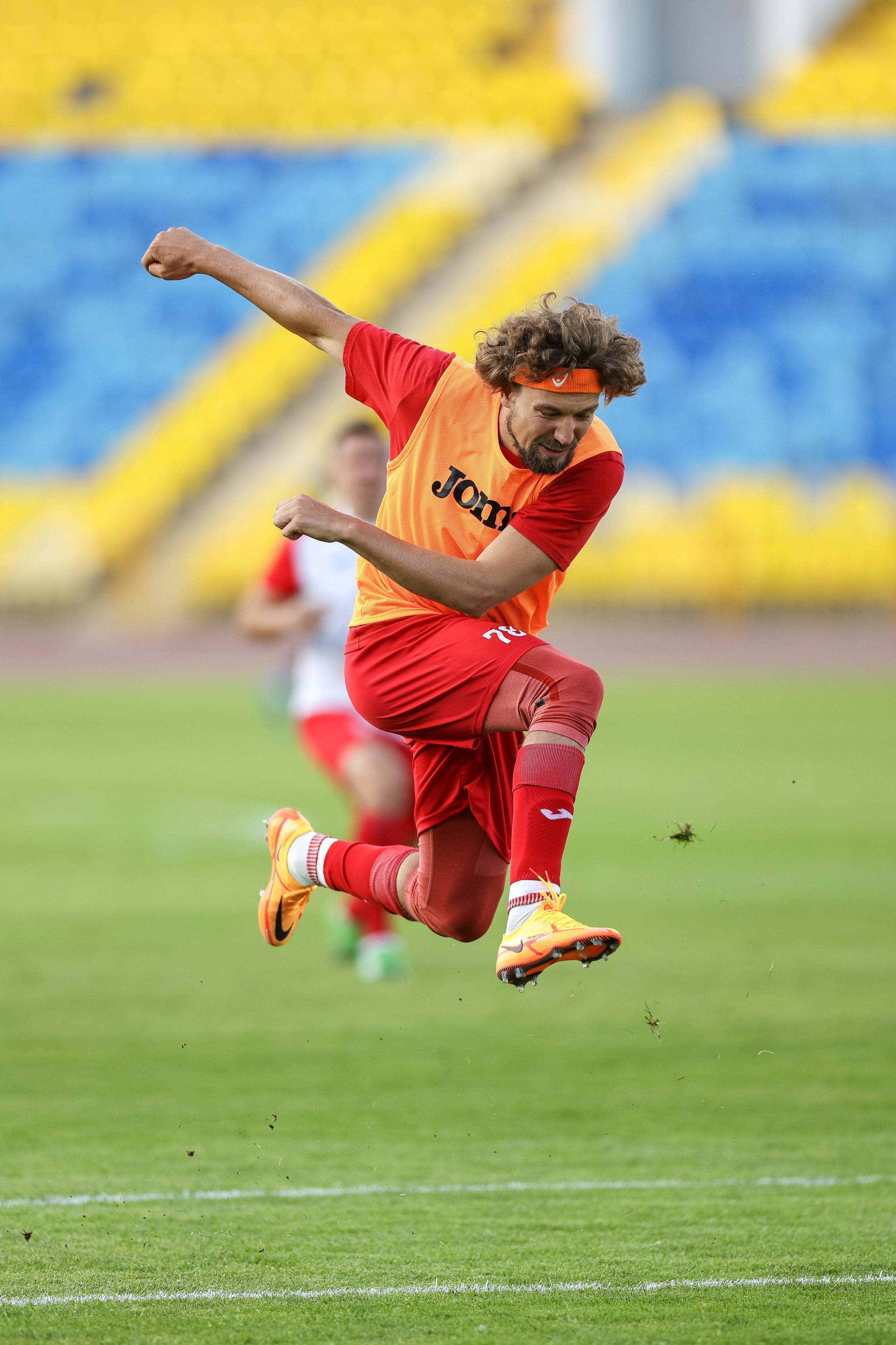 Благотворительный футбольный матч Друзья Бурмистрова vs ФК Fight Nights. Спортивный репортажный фотограф Казань Нафис Сиразетдинов