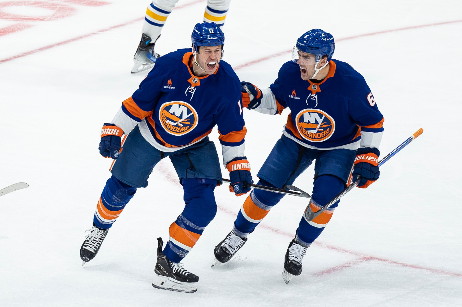 Матч НХЛ: НЙ Айлэндерс — Баффало Сайбэрс. Спортивный репортажный фотограф Казань Нафис Сиразетдинов