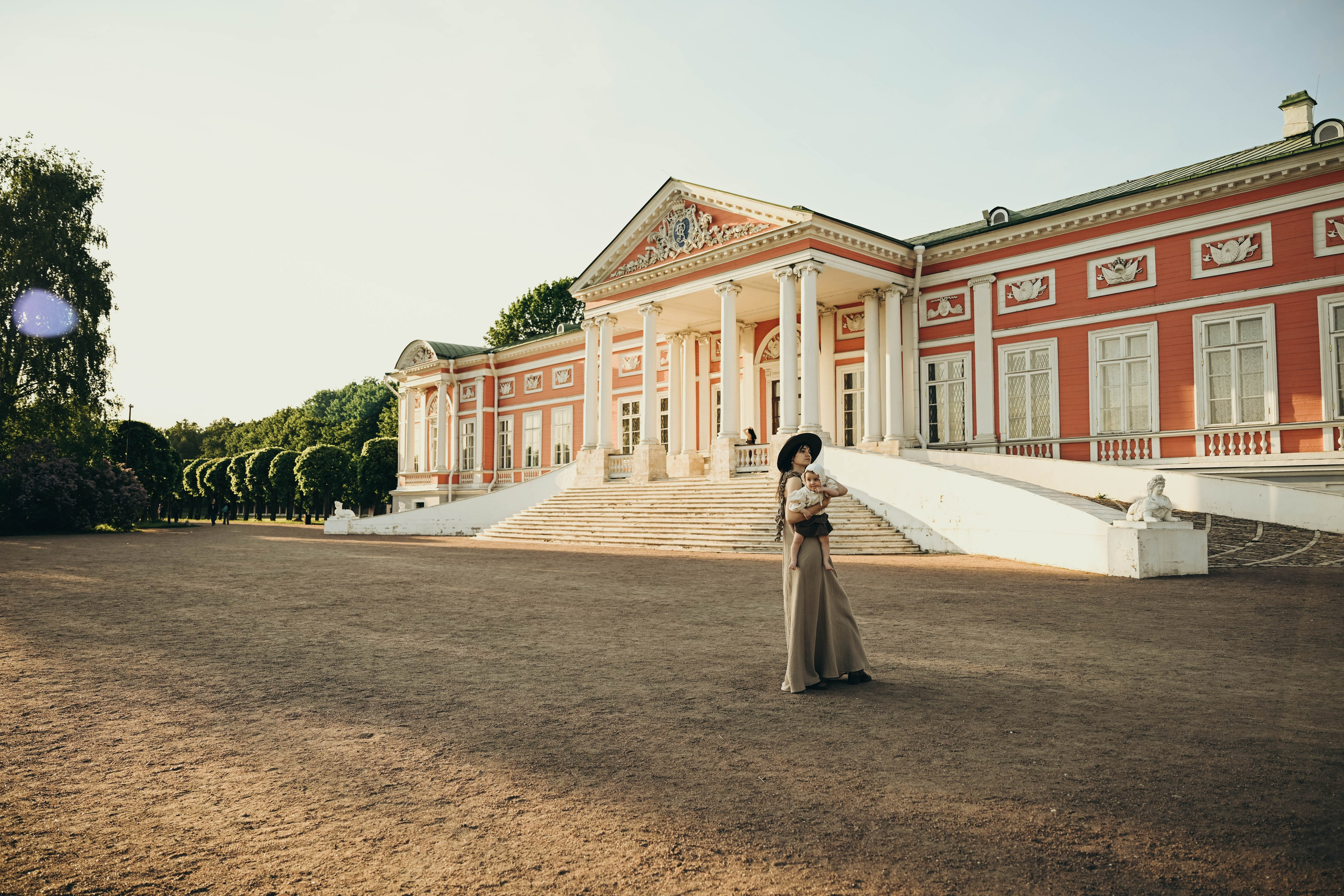 Кусково мама и дочка. Семейный фотограф в Москве Люберцах Ирина Вронская