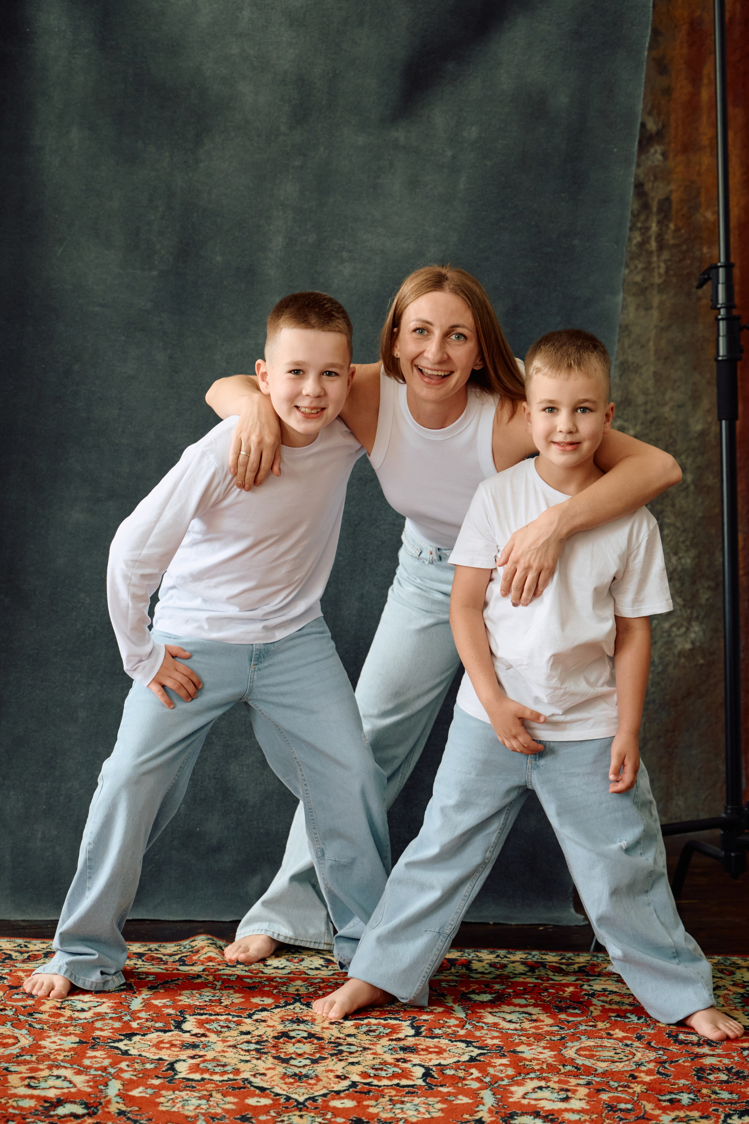 Аня и дети. Фотограф Егорьевск Коломна Воскресенск