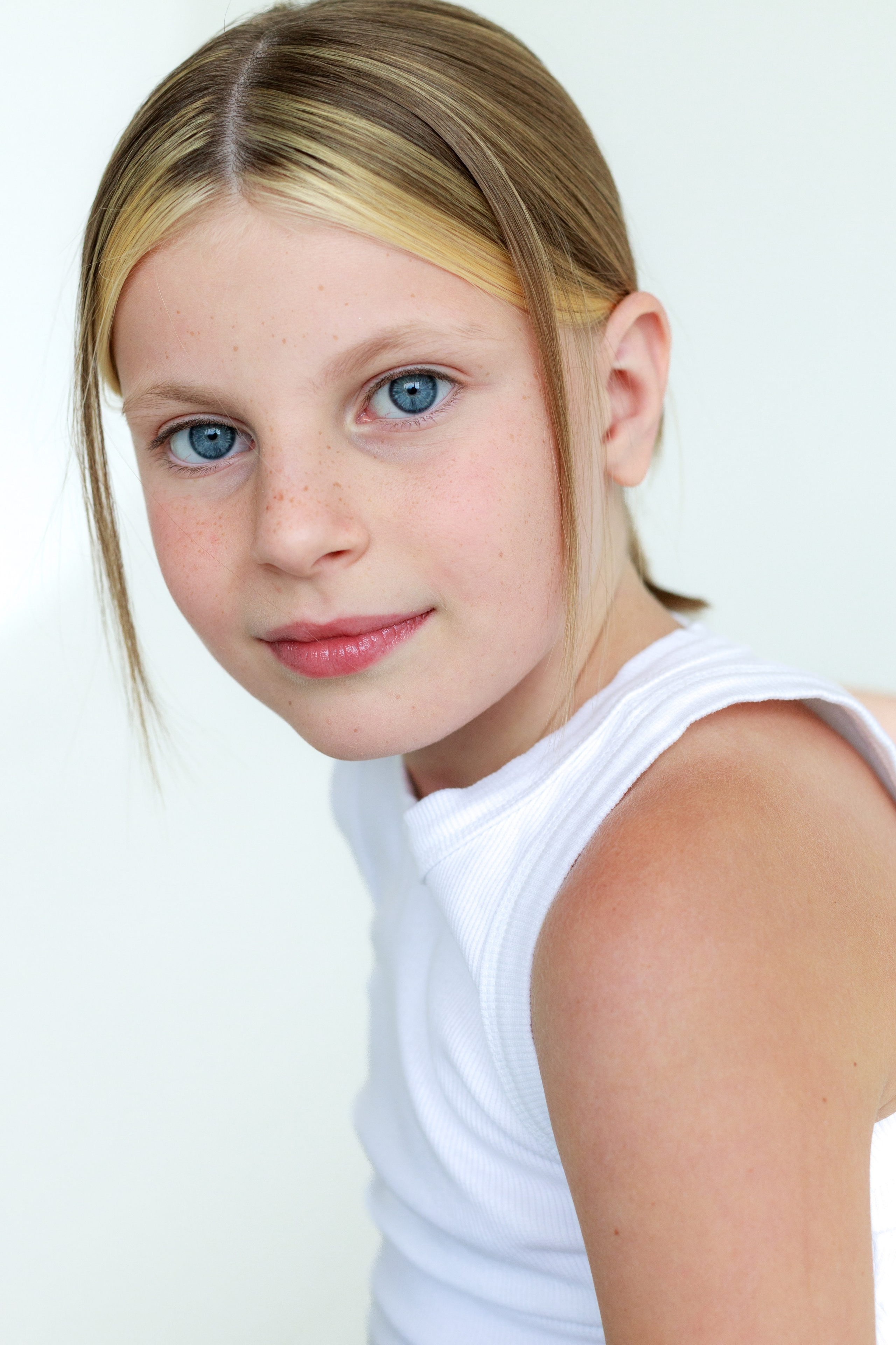 Екатерина Познякова 135/10/36. Римма Зайцева контент для брендов