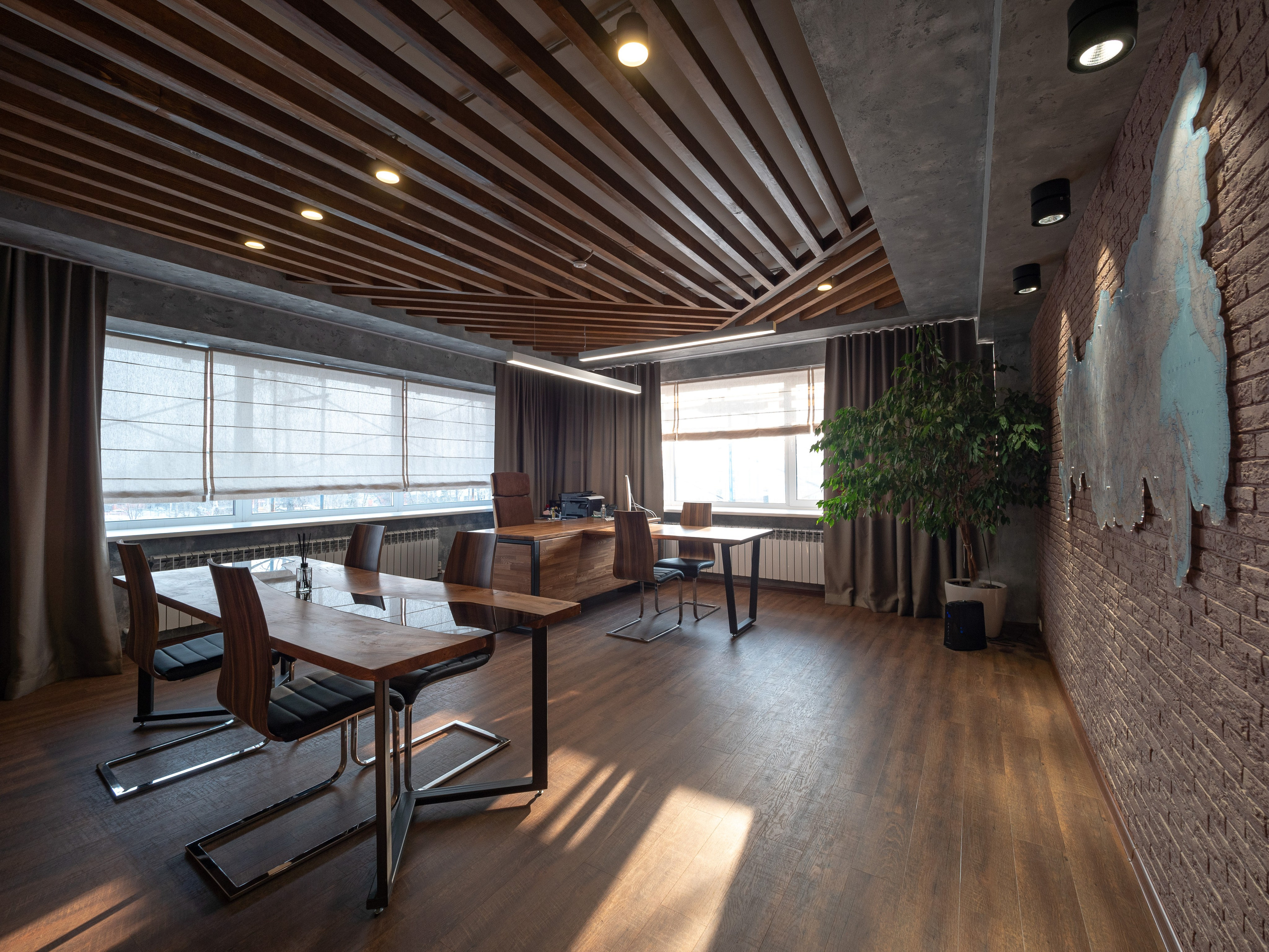 Офис компании «Амбар». Архитектурно-дизайнерское бюро ROOMS