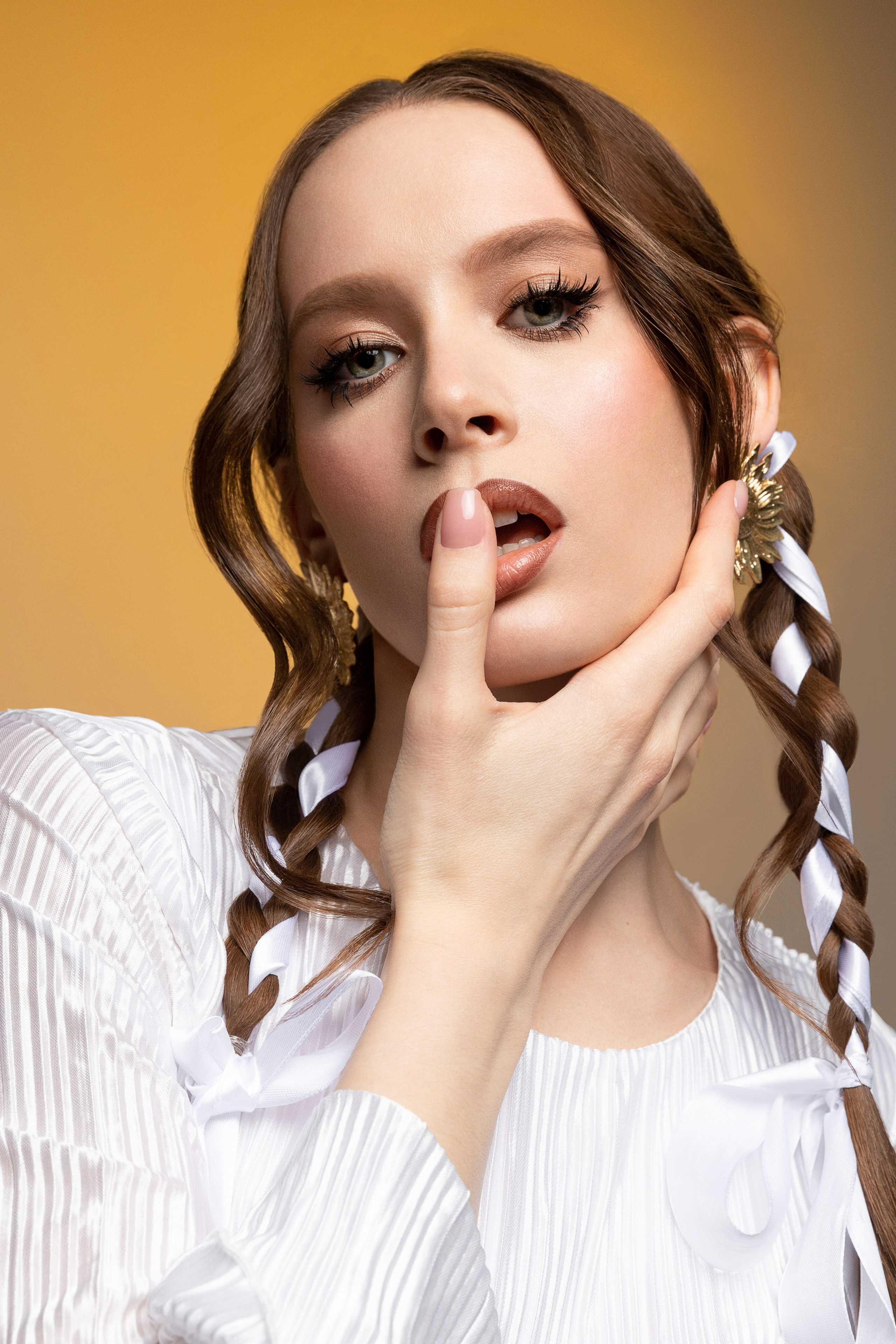 СЪЕМКА В СТУДИИ. Фотограф индивидуальных женских портретов и LOVEstory в Москве