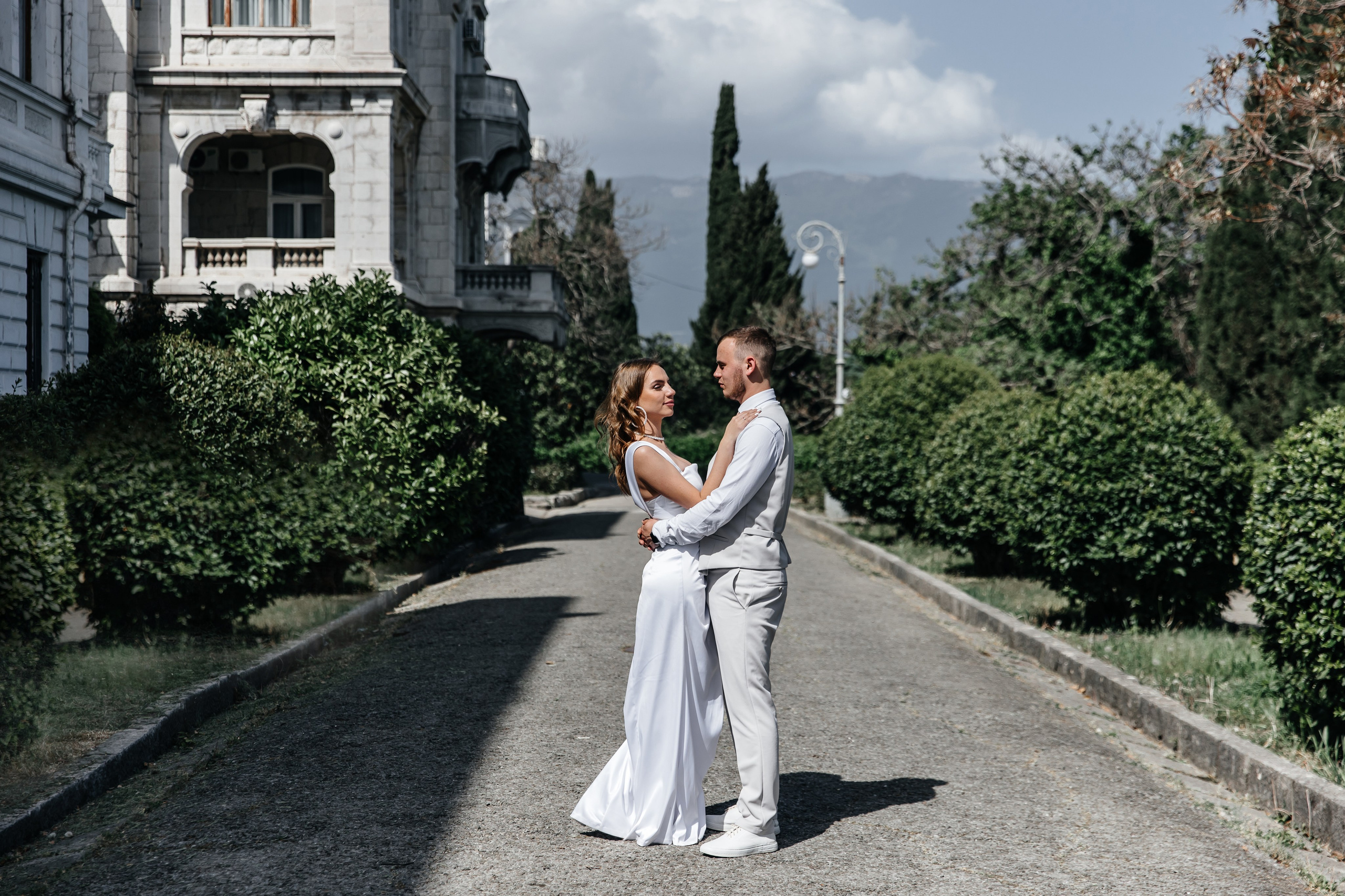 Весенняя Гаспра, Вилла Танго. Анонс свадьбы Максима и Дианы. Свадебный фотограф в Крыму и Севастополе Ольга Баскакова